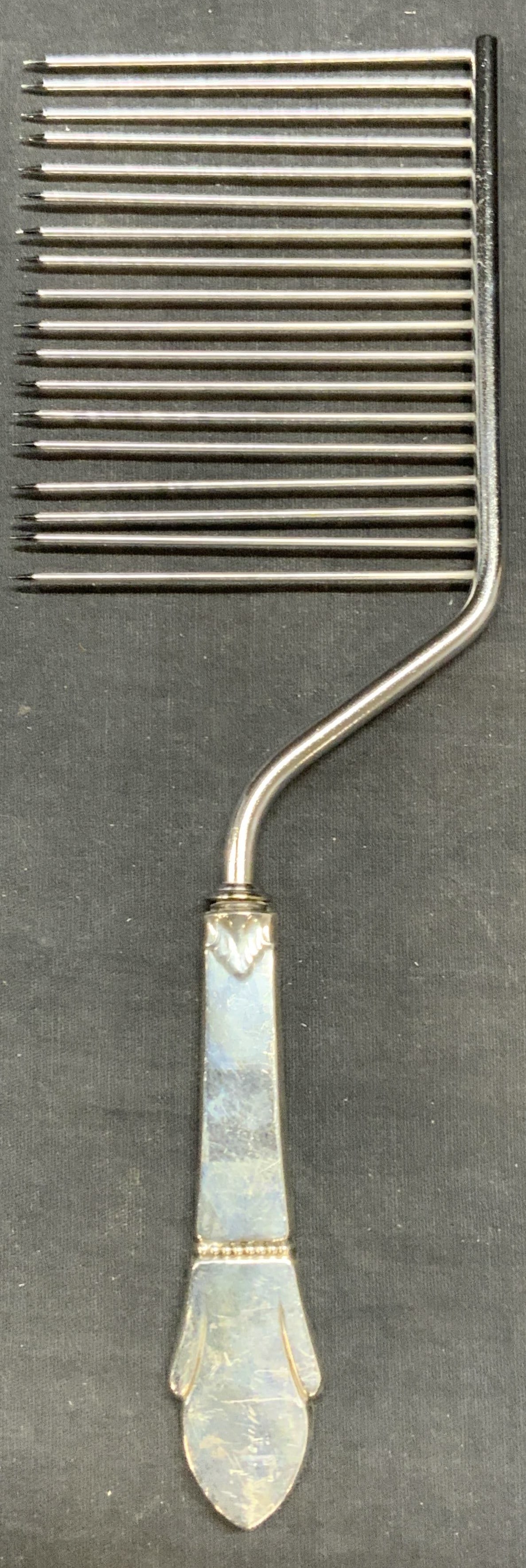Vintage Sterling Silver Cake Breaker (1 of 6)