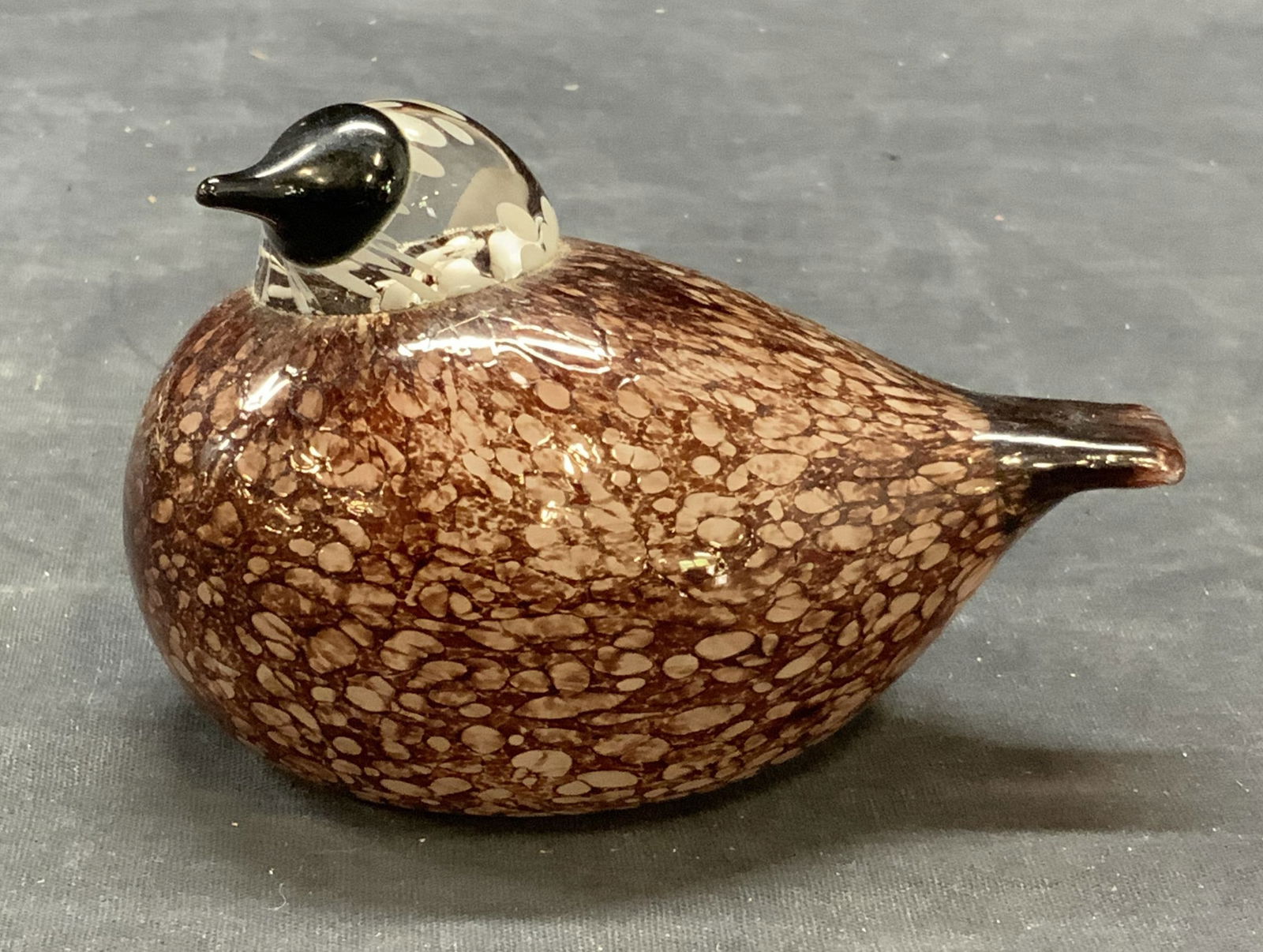 Iittala Red Art Glass Bird Figural, Finland: Iittala Art glass bird figural in red. Signed to underside. Made in Finland. Measures approx. 4.5 x 2.75 x 3 inches. Some surface wear including scratching observed. Iittala, Iittala bird, art glass b