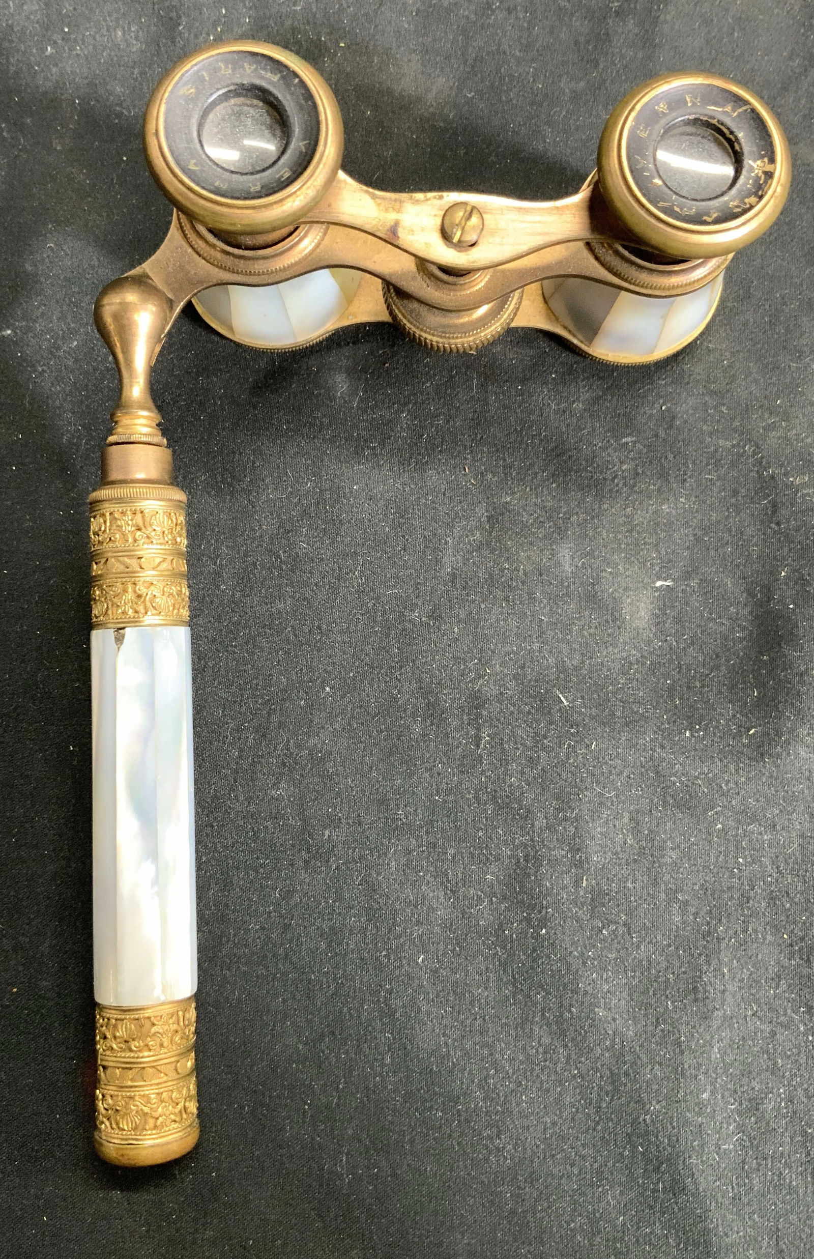 VERNA PARIS Vtg Mother Of Pearl Opera Glasses (1 of 7)