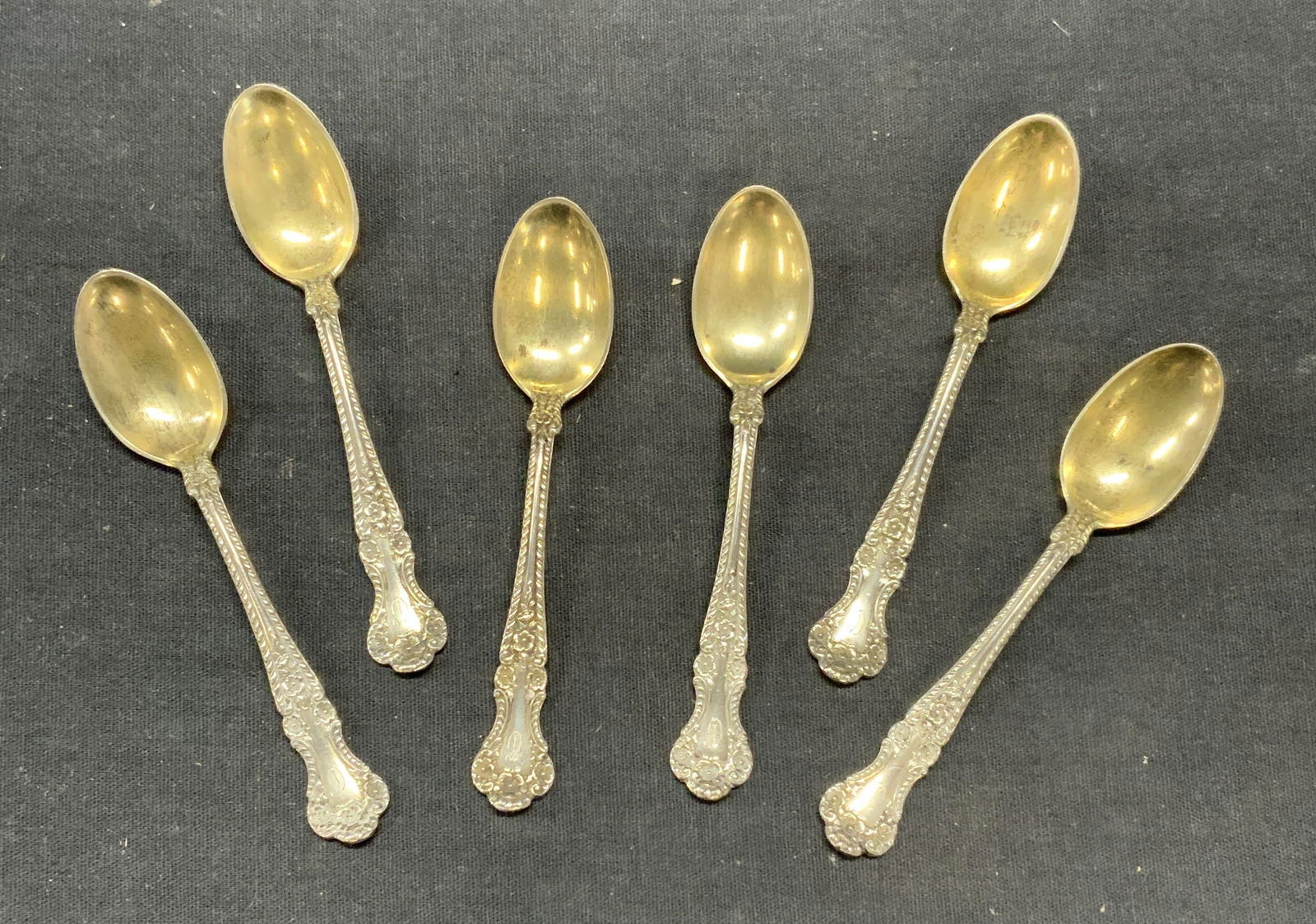 Set 6 Antq Hallmarked Sterling Silver Tea Spoons (1 of 6)