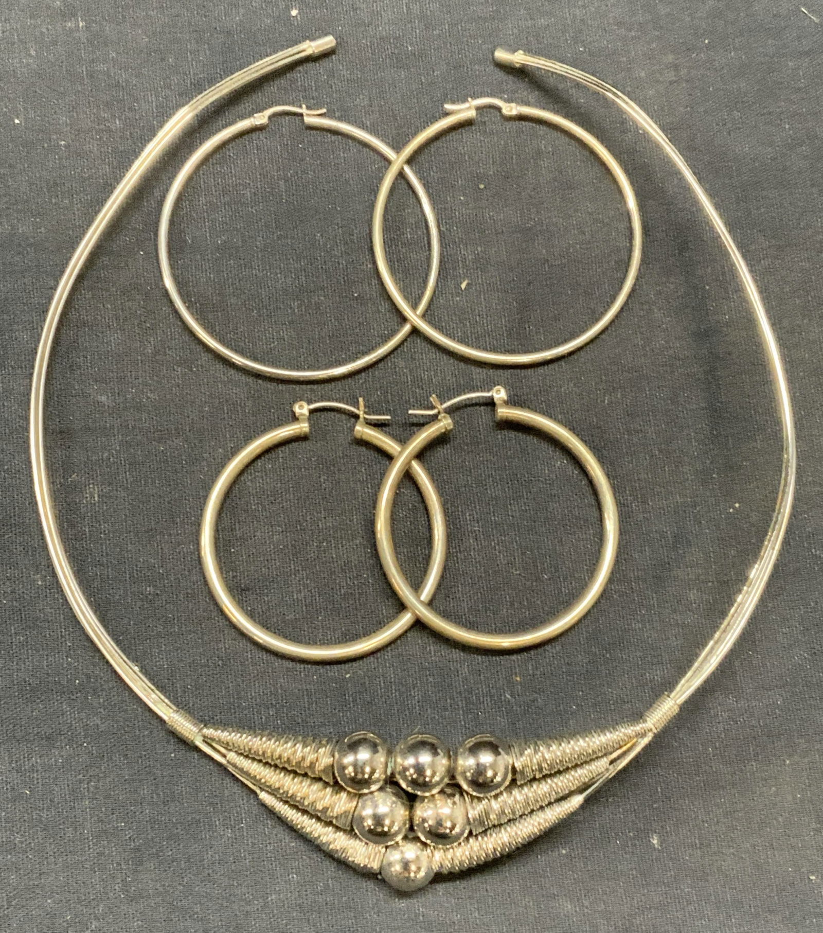 Lot 3 Silver Tn Choker Necklace & Earrings (1 of 6)