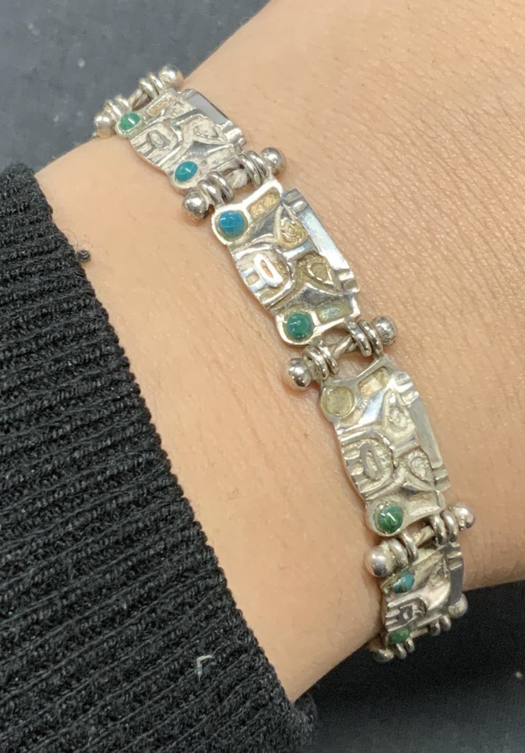 Vintage Sterling Silver Figural Bracelet (1 of 7)