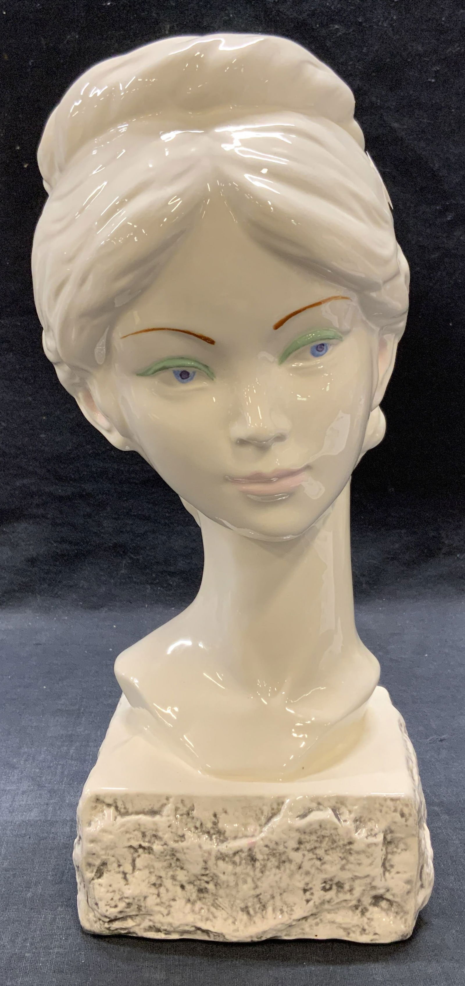 Vintage Hand Painted Ceramic Bust of Woman (1 of 6)