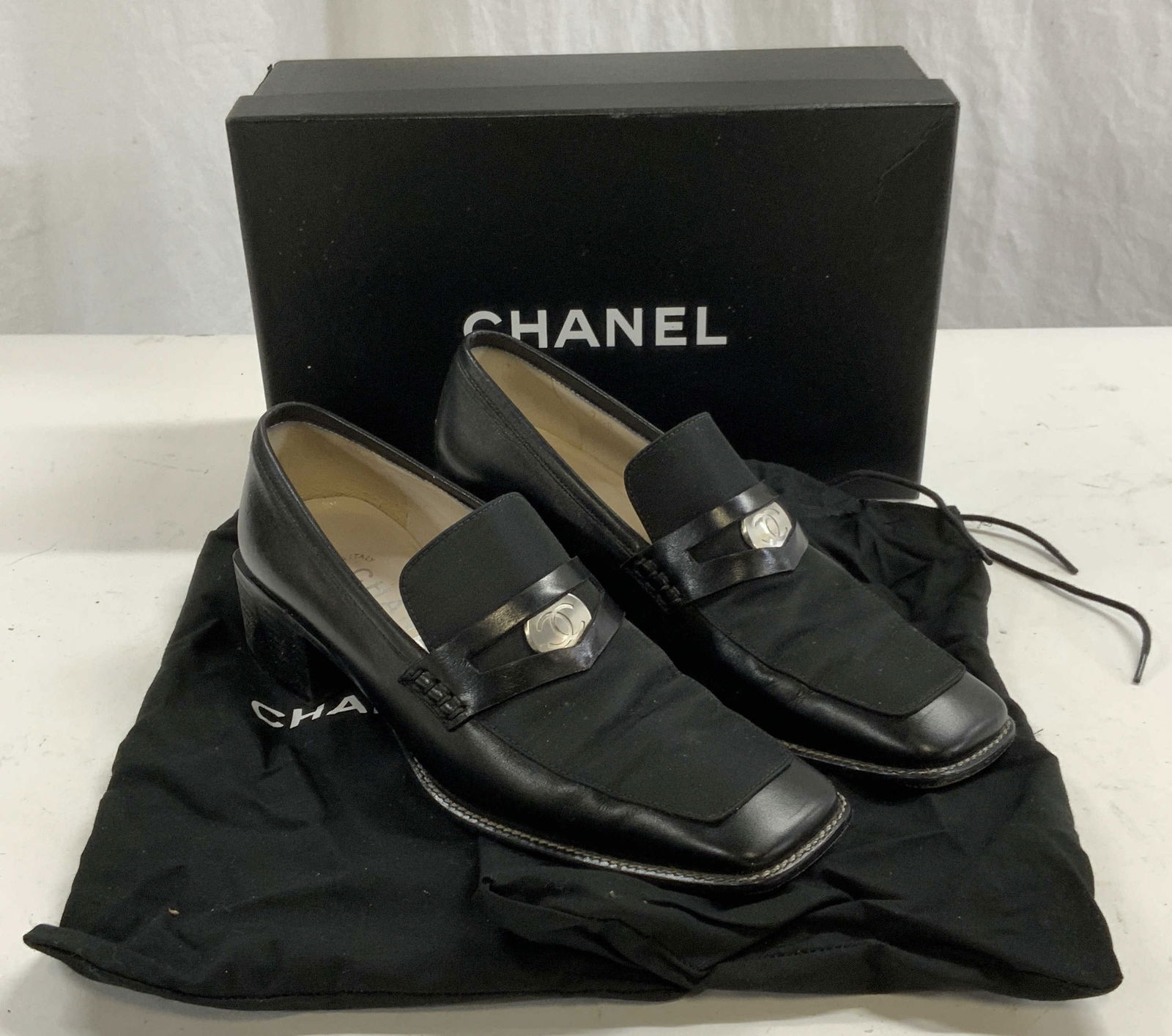 Chanel Paris Black Leather Loafers, Italy (1 of 10)
