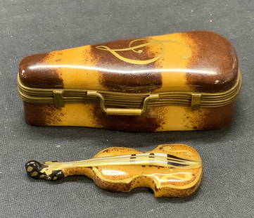 Limoges Porcelain Violin & Case Pill Box France: Vintage Limoges porcelain violin case trinket box with violin figural. Case measures approx. 3 x 1.25 x 1 inches. Signed to underside of box. Made in France. Some surface wear including