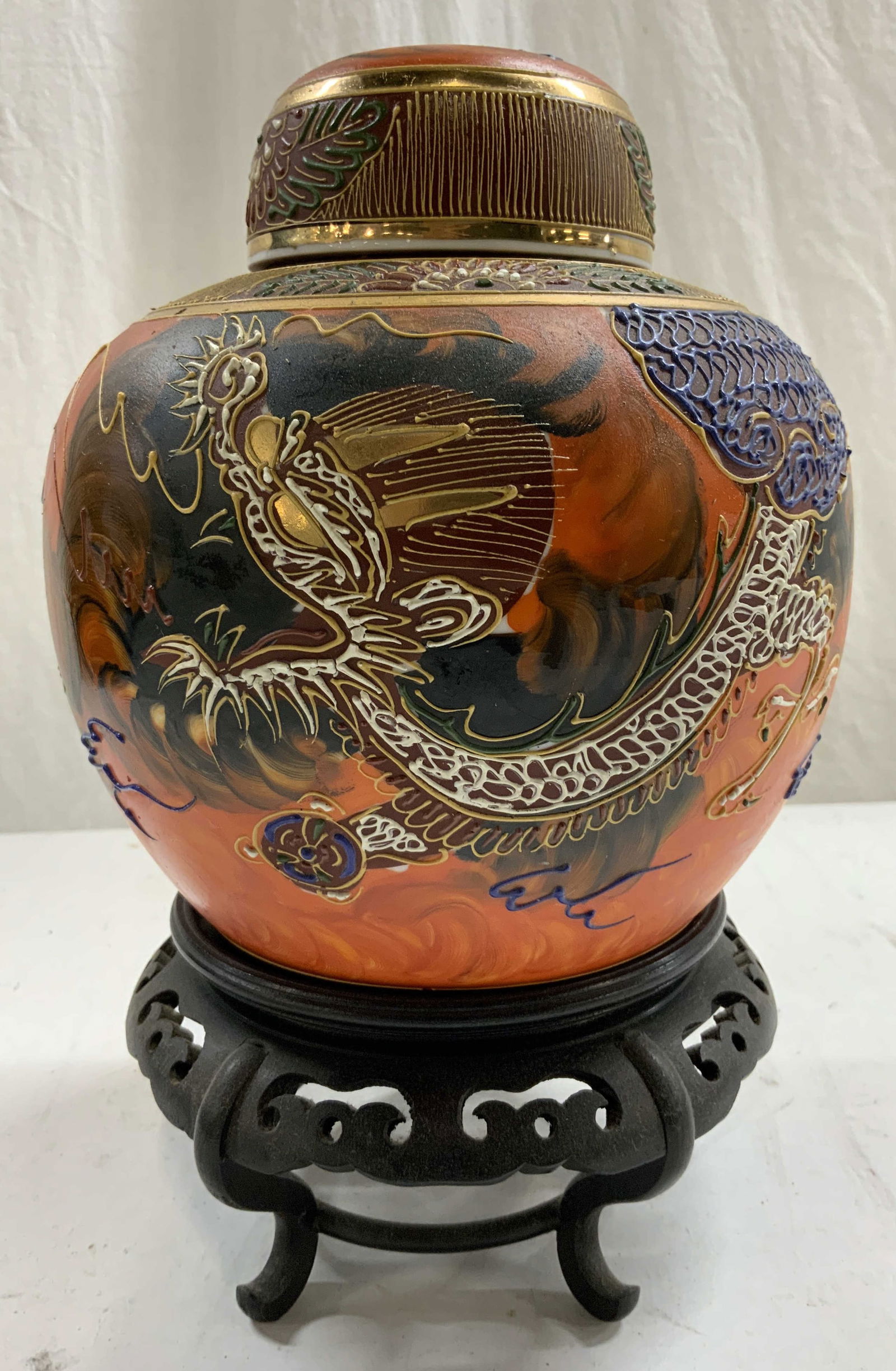 Signed H Painted Asian Porc Urn W Stand & Lid (1 of 8)