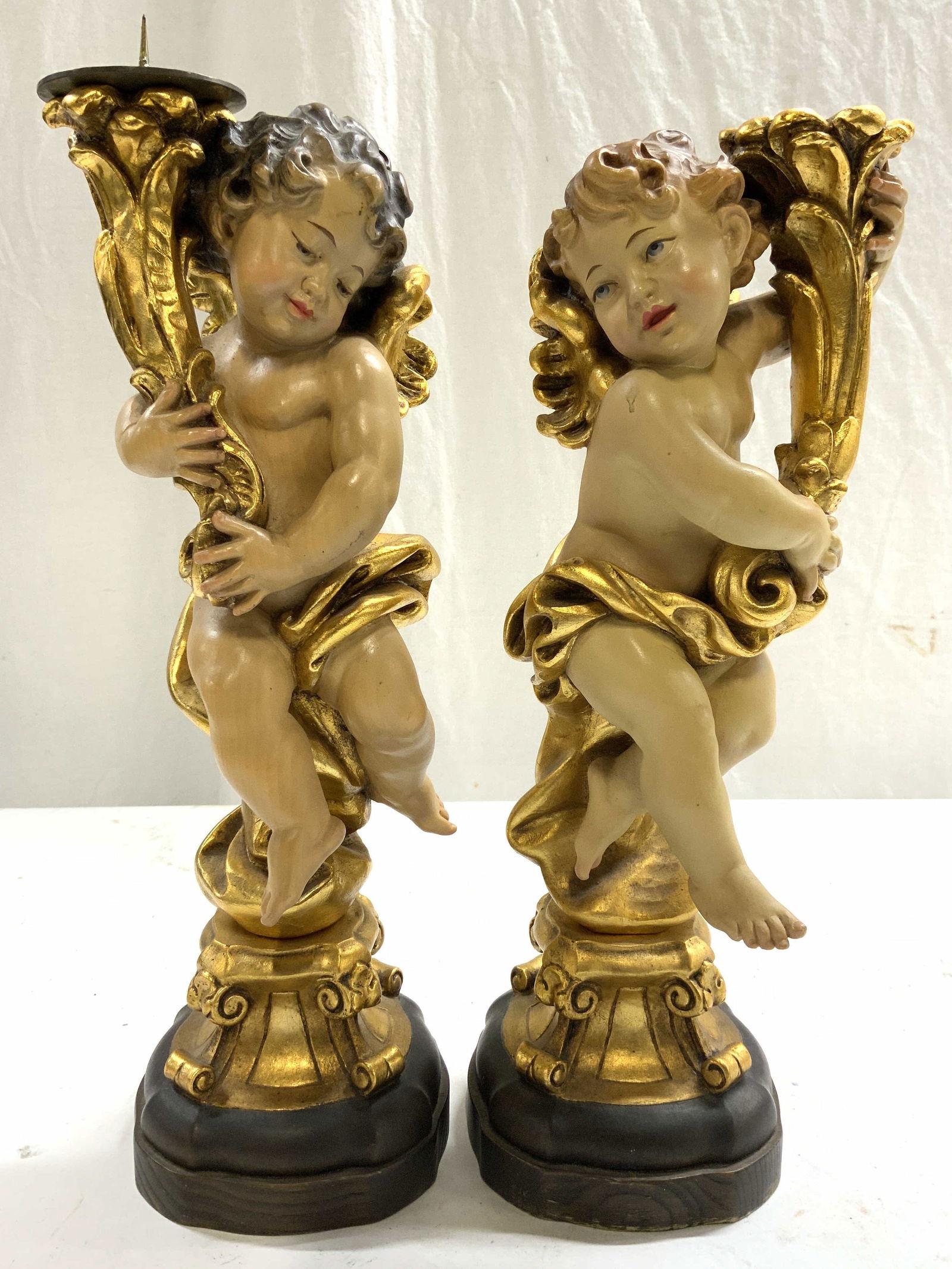 ANRI 2 Vntg Wood Ornate Cherub Candlesticks ITALY (1 of 8)