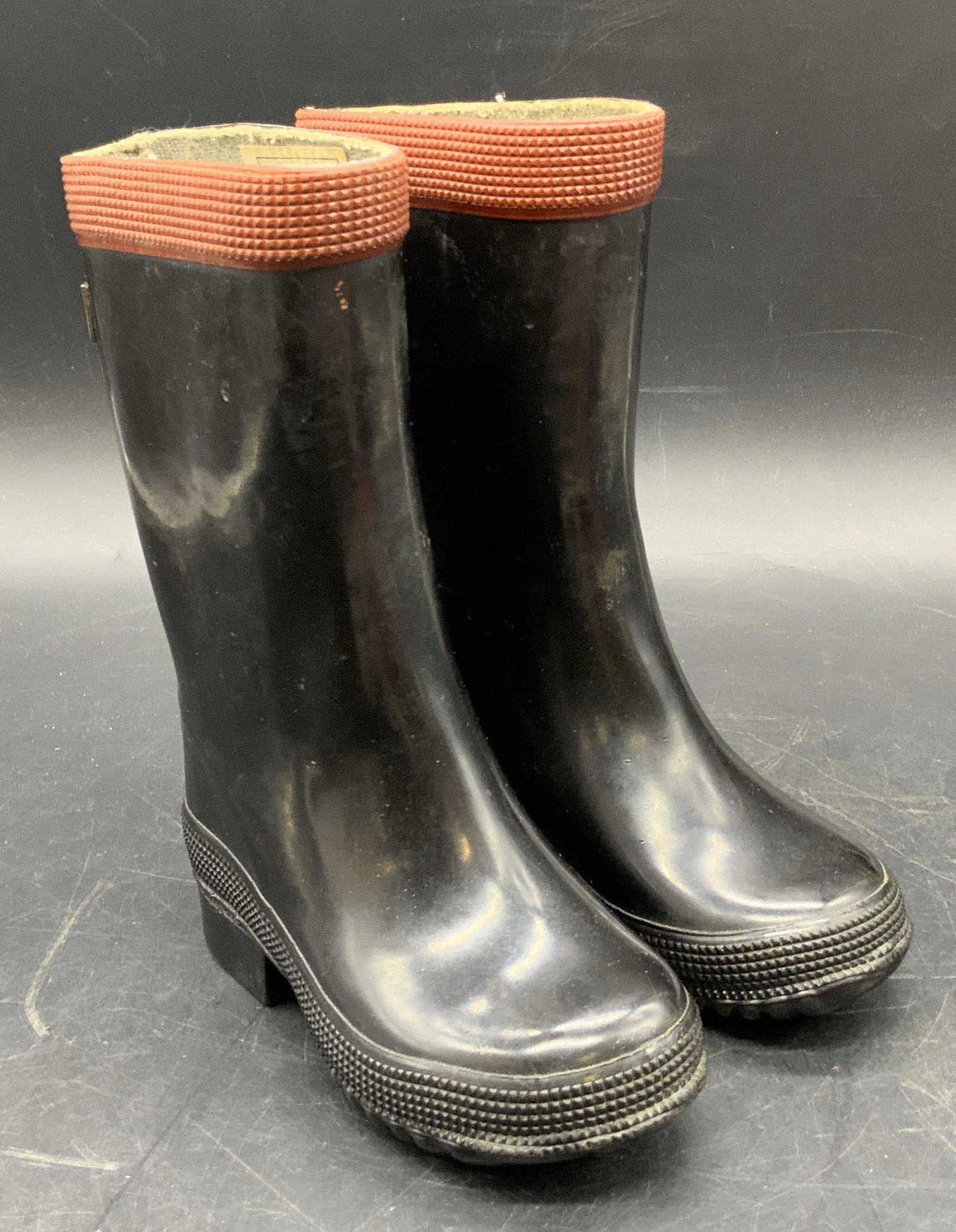 WEATHER SPIRITS Salesman Sample Boots, Yugoslavia (1 of 8)