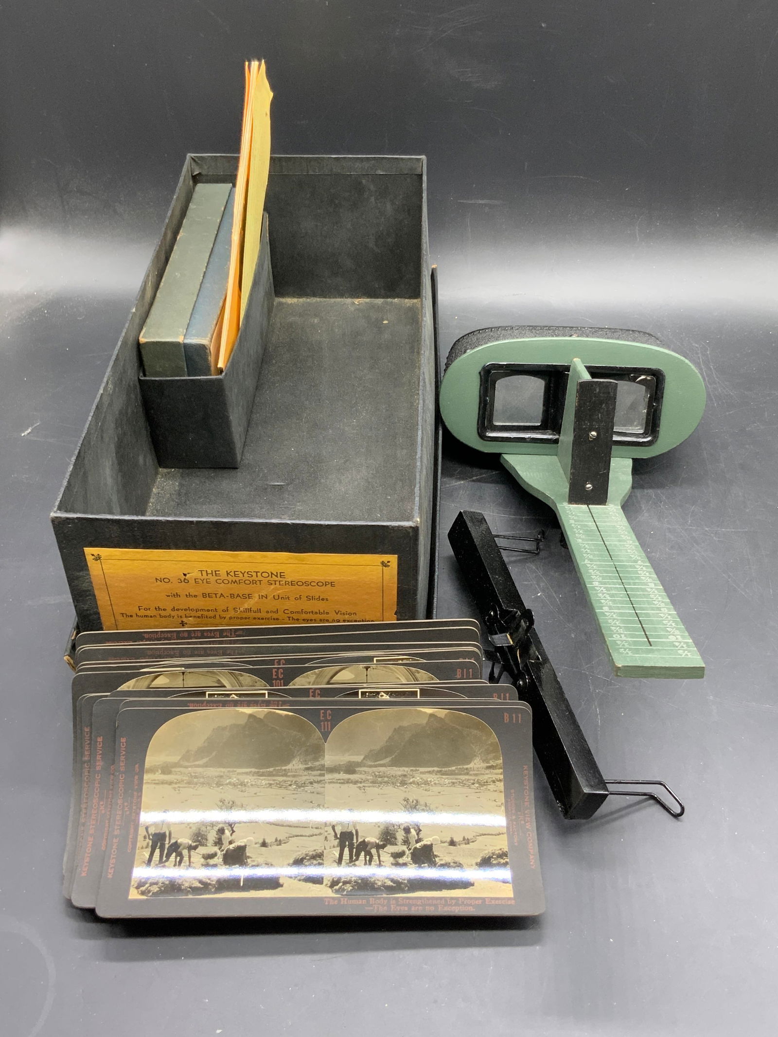 Vntg 1937 KEYSTONE NO36 STEREOSCOPE Slides & Box (1 of 15)