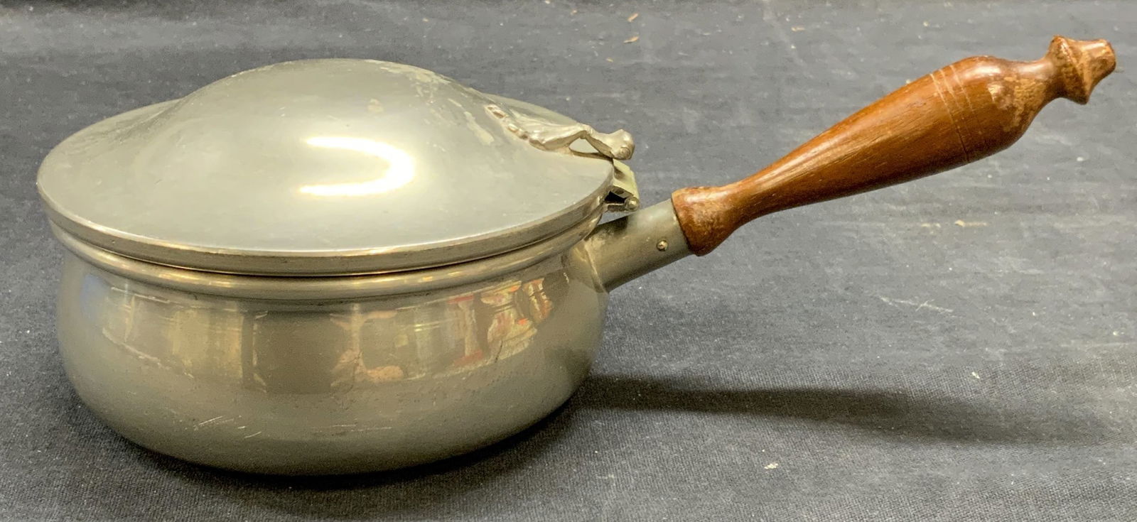 Vtg Colonial Pewter by BOARDMAN Pewter Pot (1 of 7)