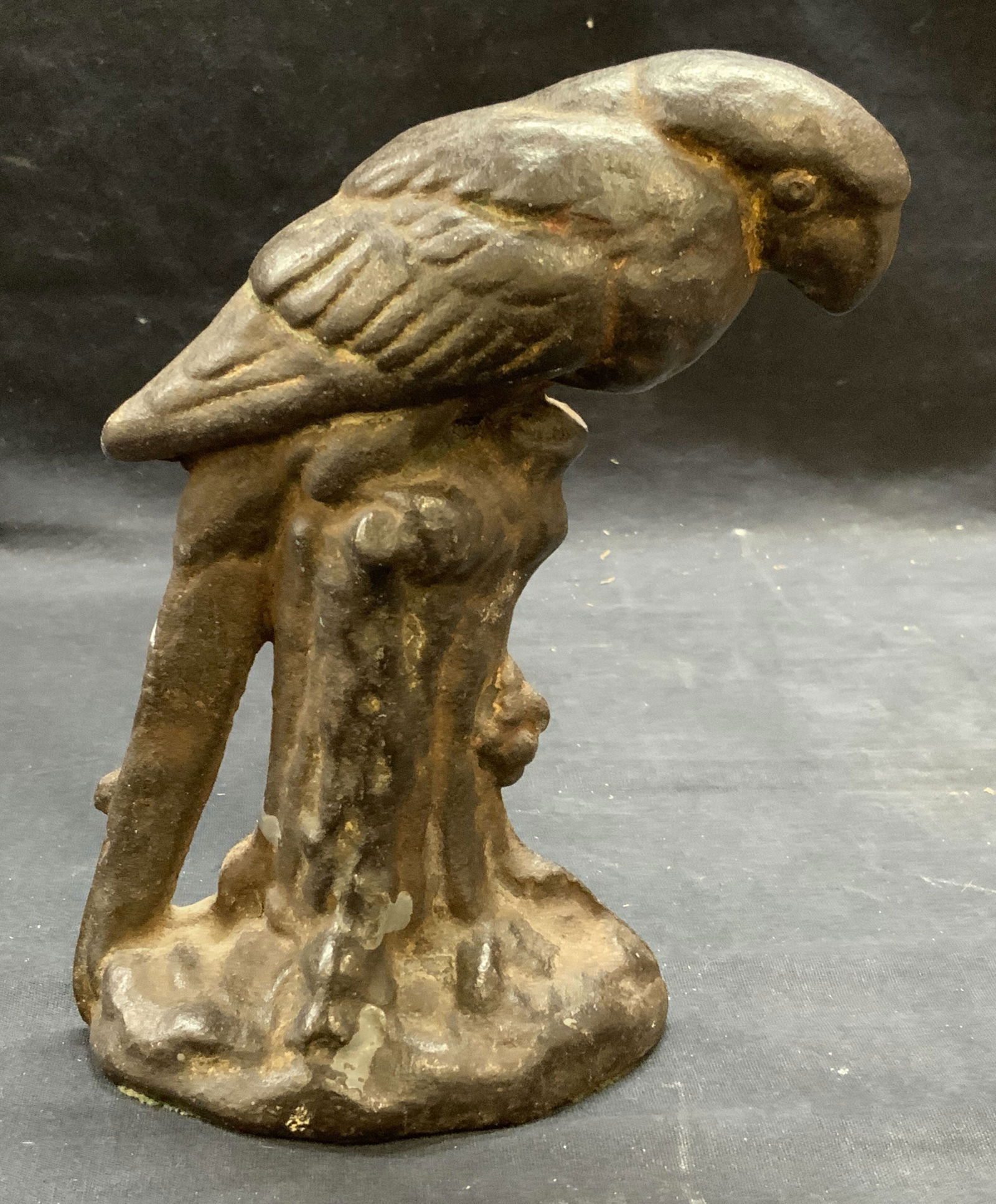 Vintage Cast Iron Parrot Figural Doorstop (1 of 6)