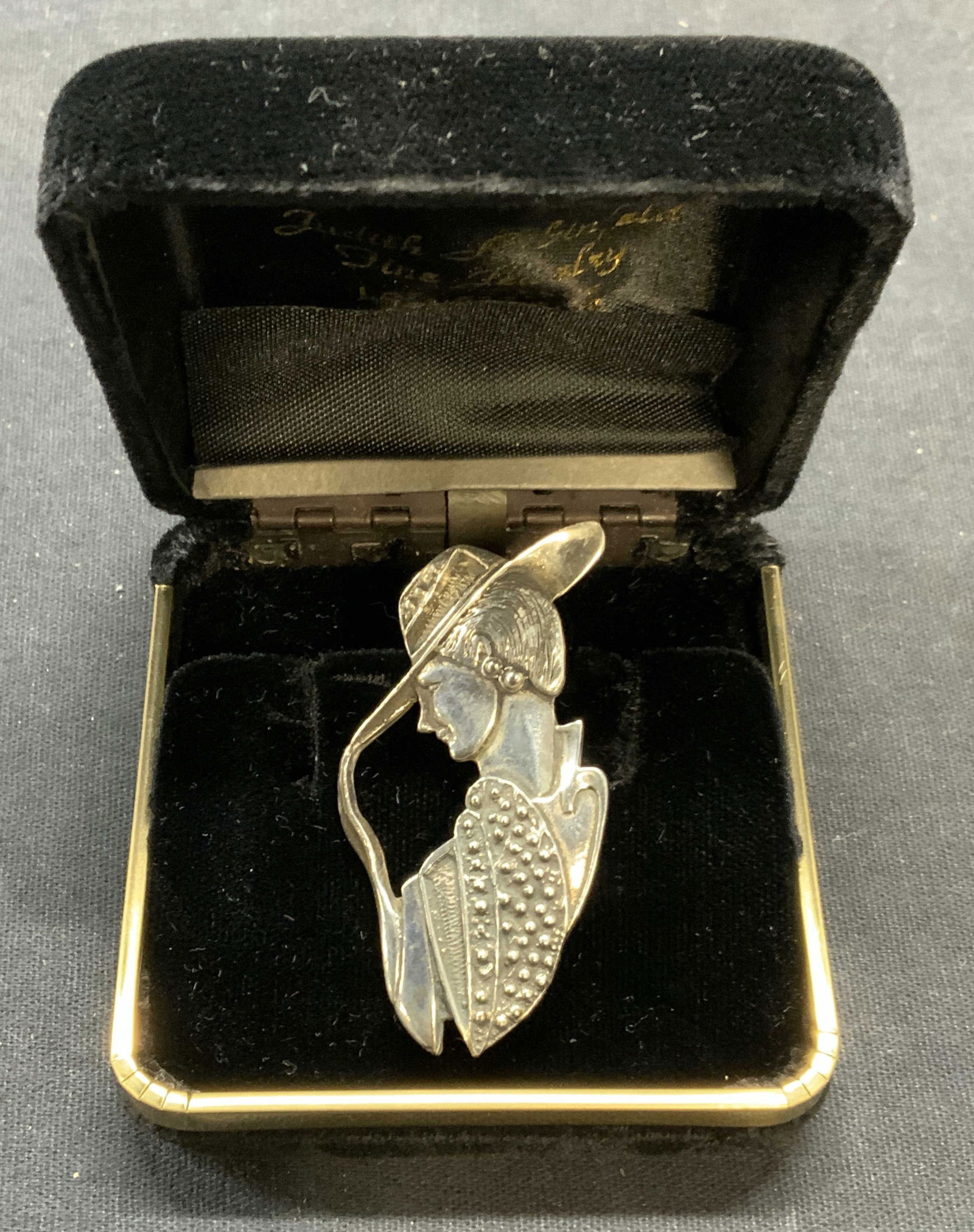 Vintage Sterling Silver Woman Figural Brooch (1 of 7)