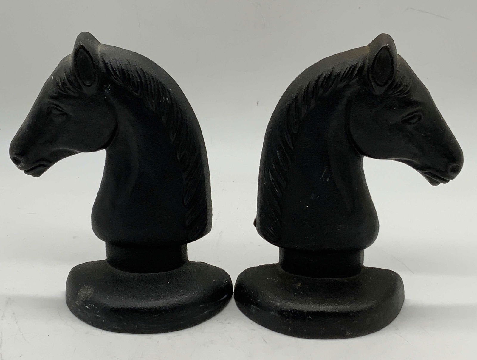 Pair Vintage Cast Iron Horse Head Bookends (1 of 7)