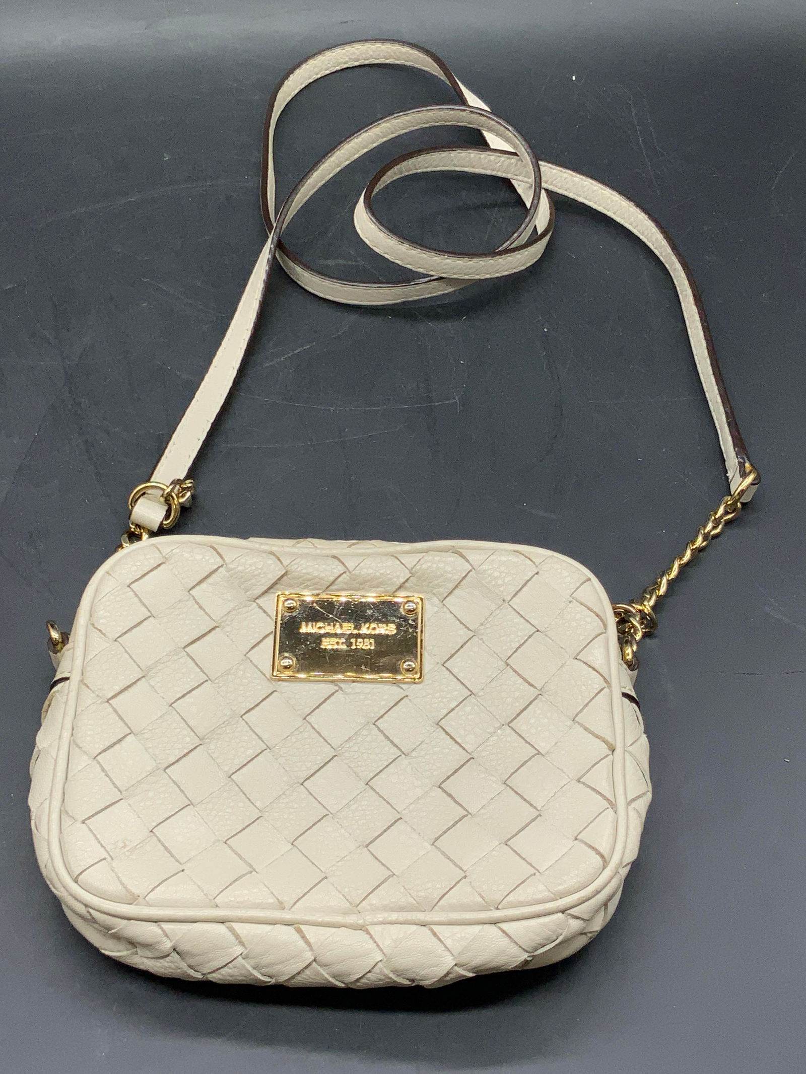 MICHAEL KORS Woven Leather Crossbody Bag (1 of 9)