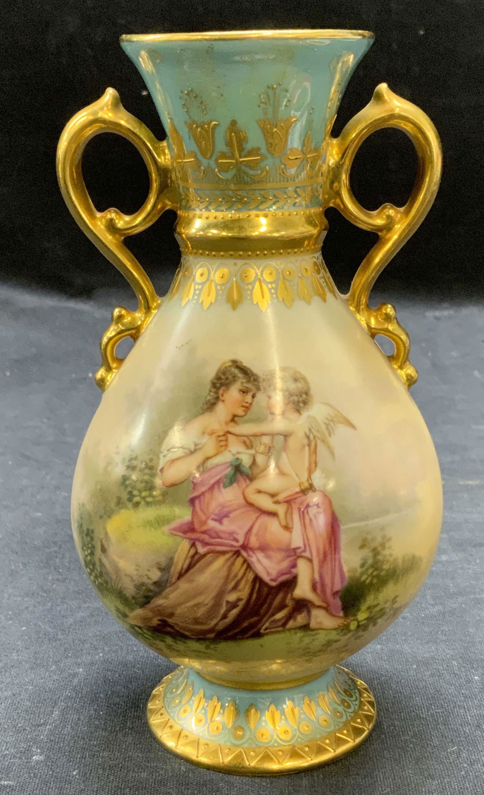 Vintage Hallmarked Germany Porcelain Urn (1 of 6)