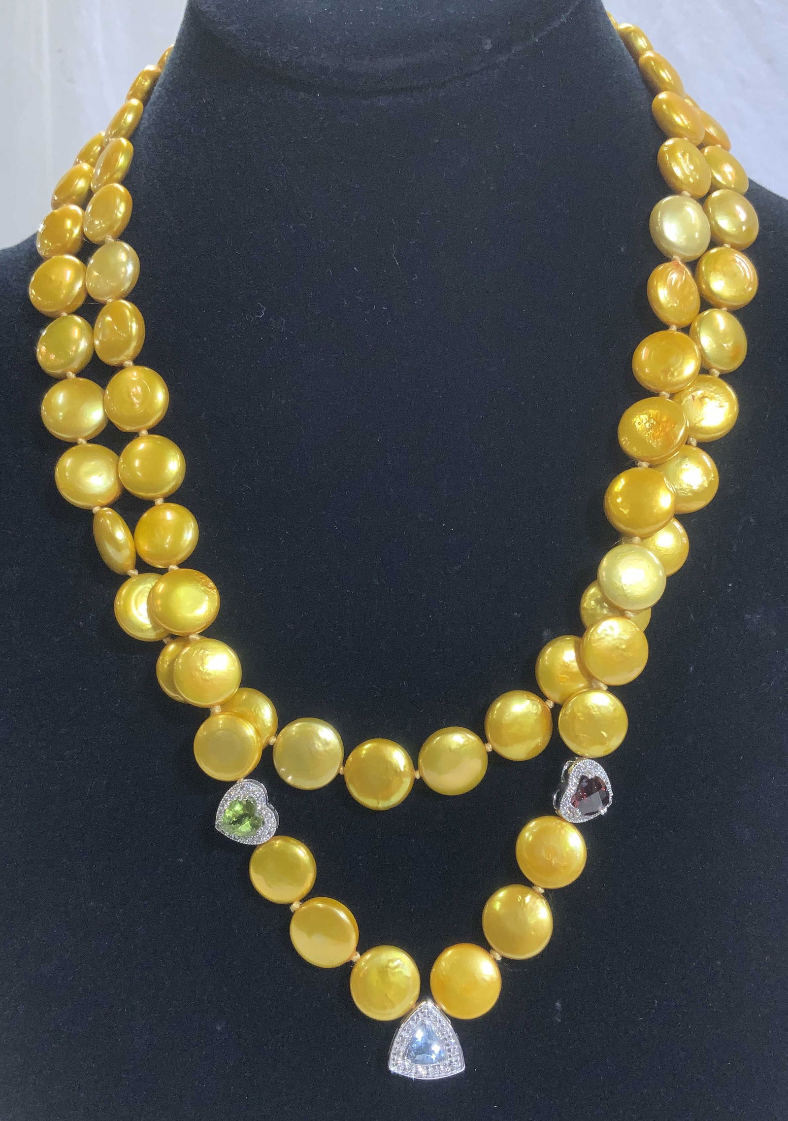 Golden Coin Pearl Necklace w Gems, 14k Gold Clasp (1 of 12)