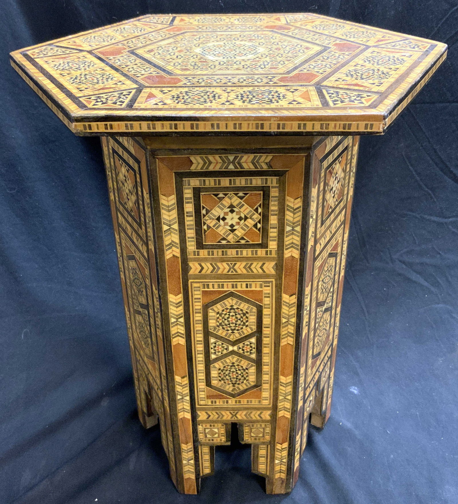 WUNDERLEY Vtg Moorish Style Inlaid Wooden Side Table (1 of 9)