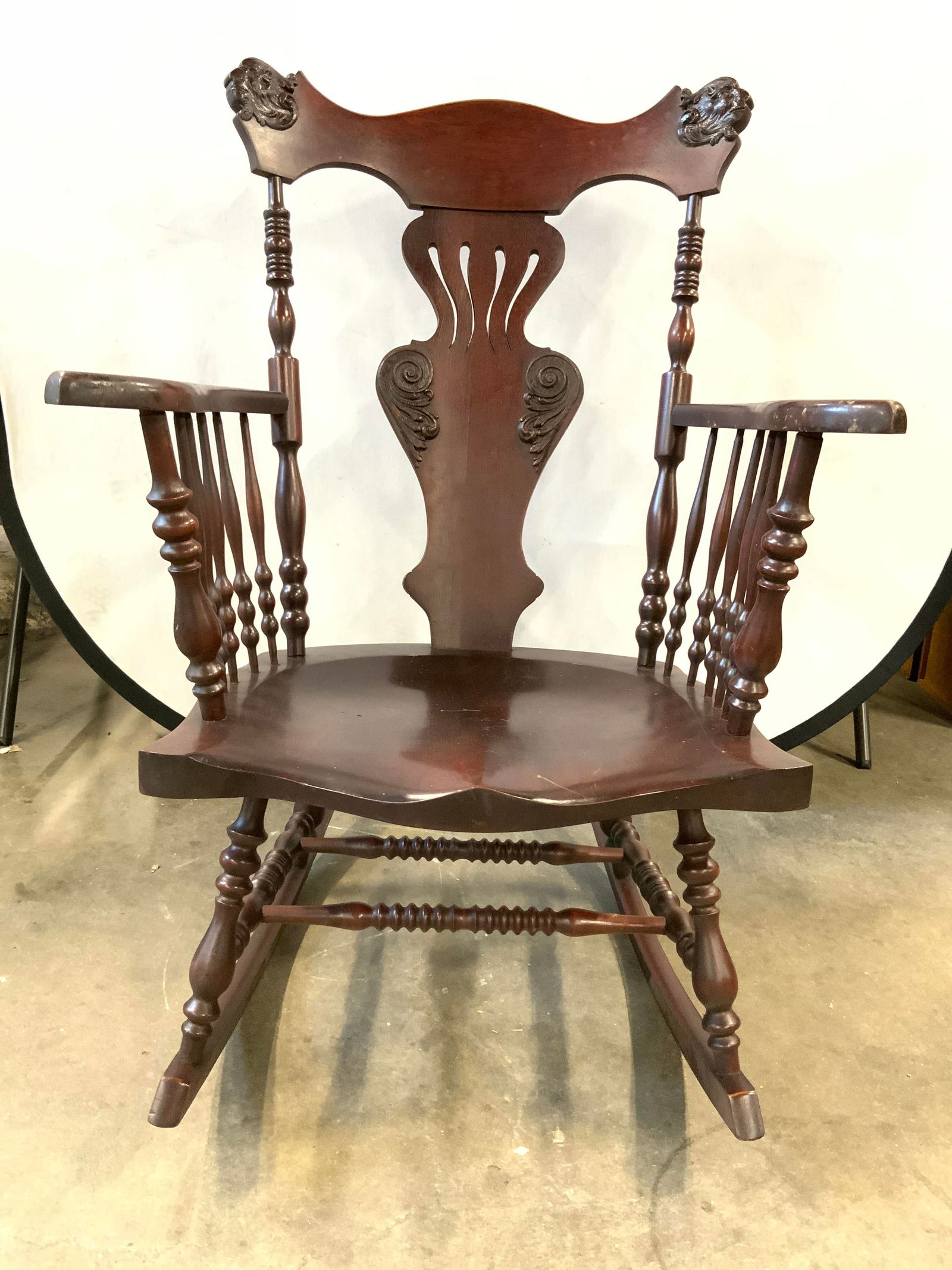 Vntg Urn Back Mahogany Rocking Chair (1 of 9)