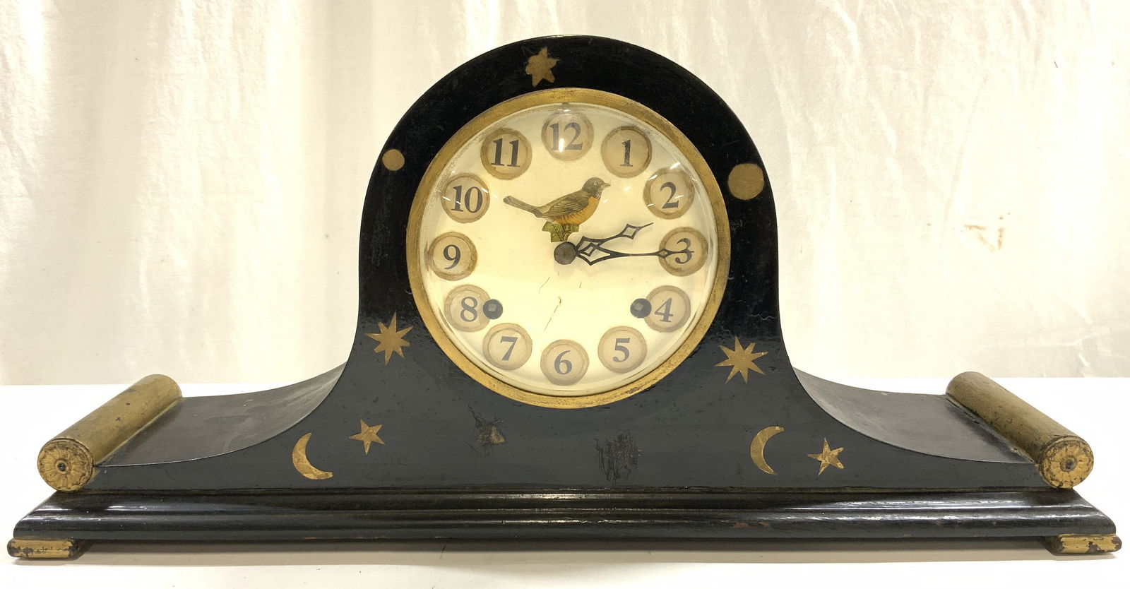 TAMBOUR NO 102 NEW HAVEN CLOCK CO Mantel Clock (1 of 11)