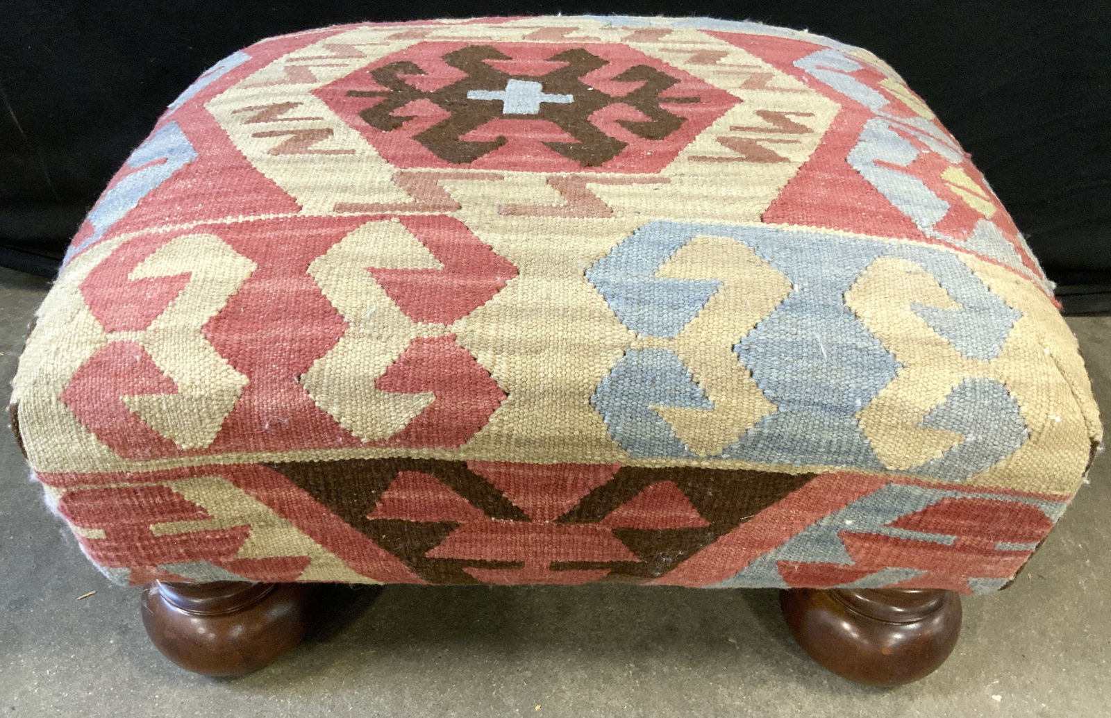 THE BOMBAY CO Vtg Kilim Footstool W Wooden Feet (1 of 9)