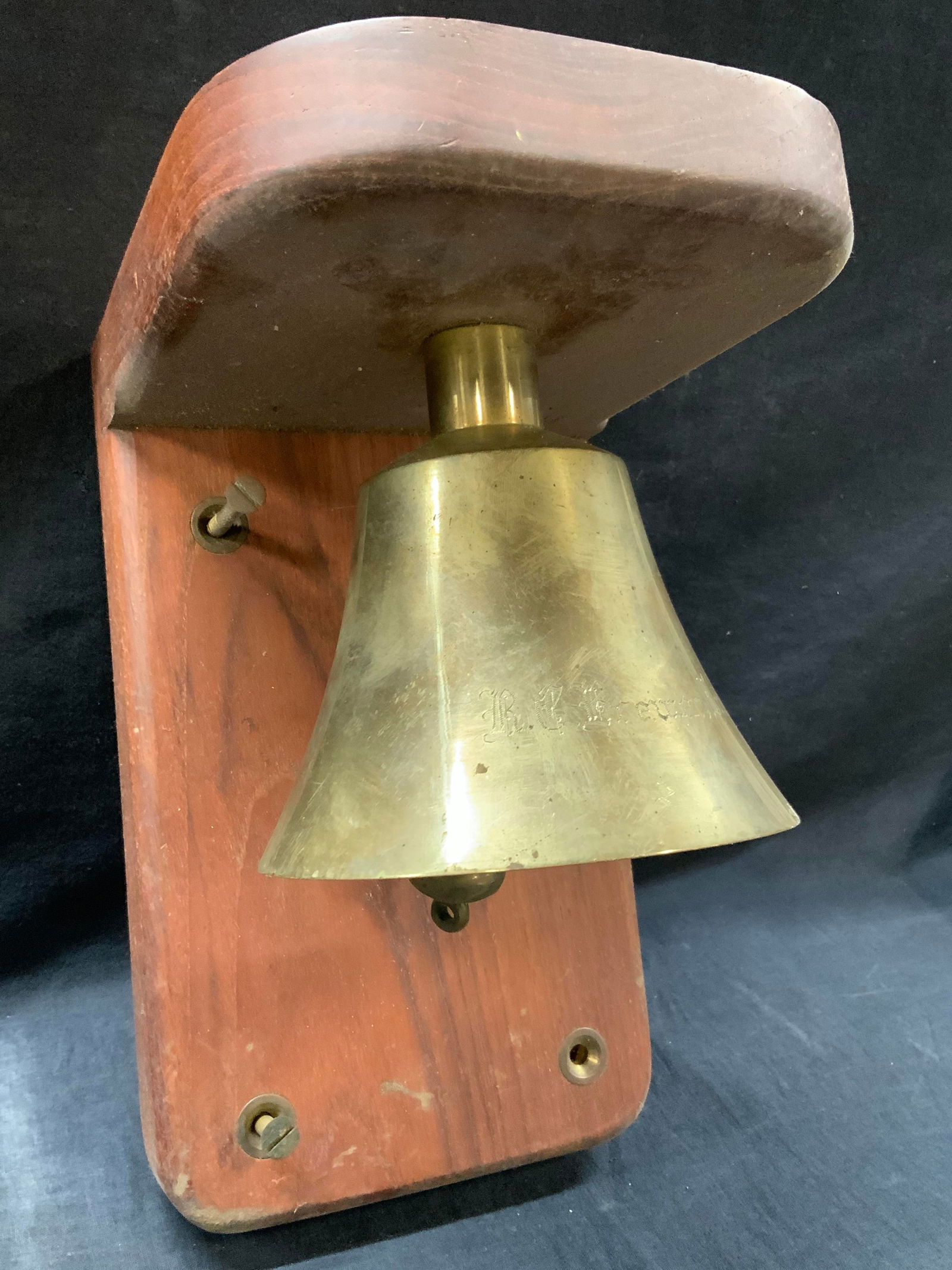 G.B. Brewer Inc Brass Dinner Bell (1 of 9)