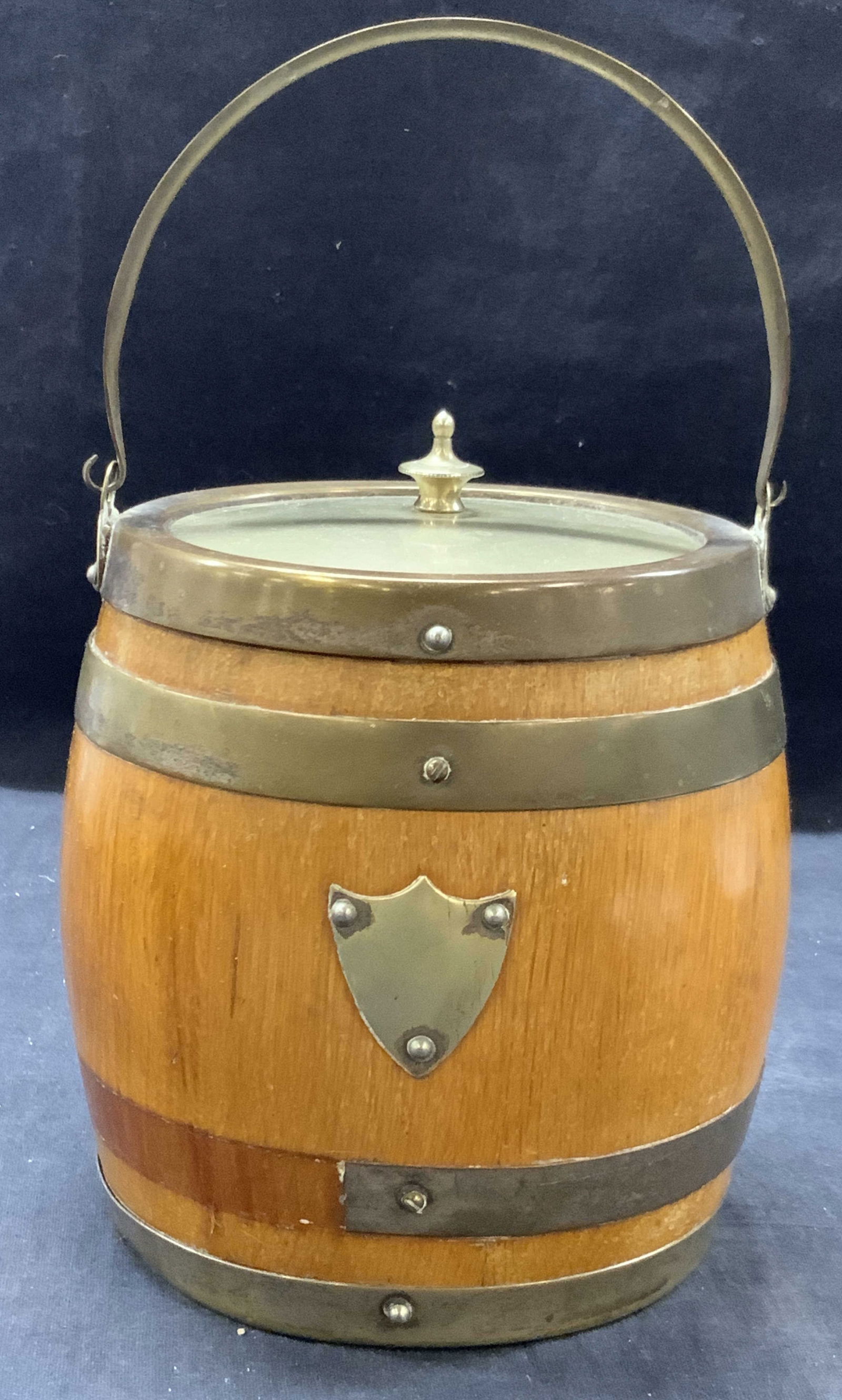 Vtg Silver Plate & Brass Barrel Ice Bucket (1 of 7)
