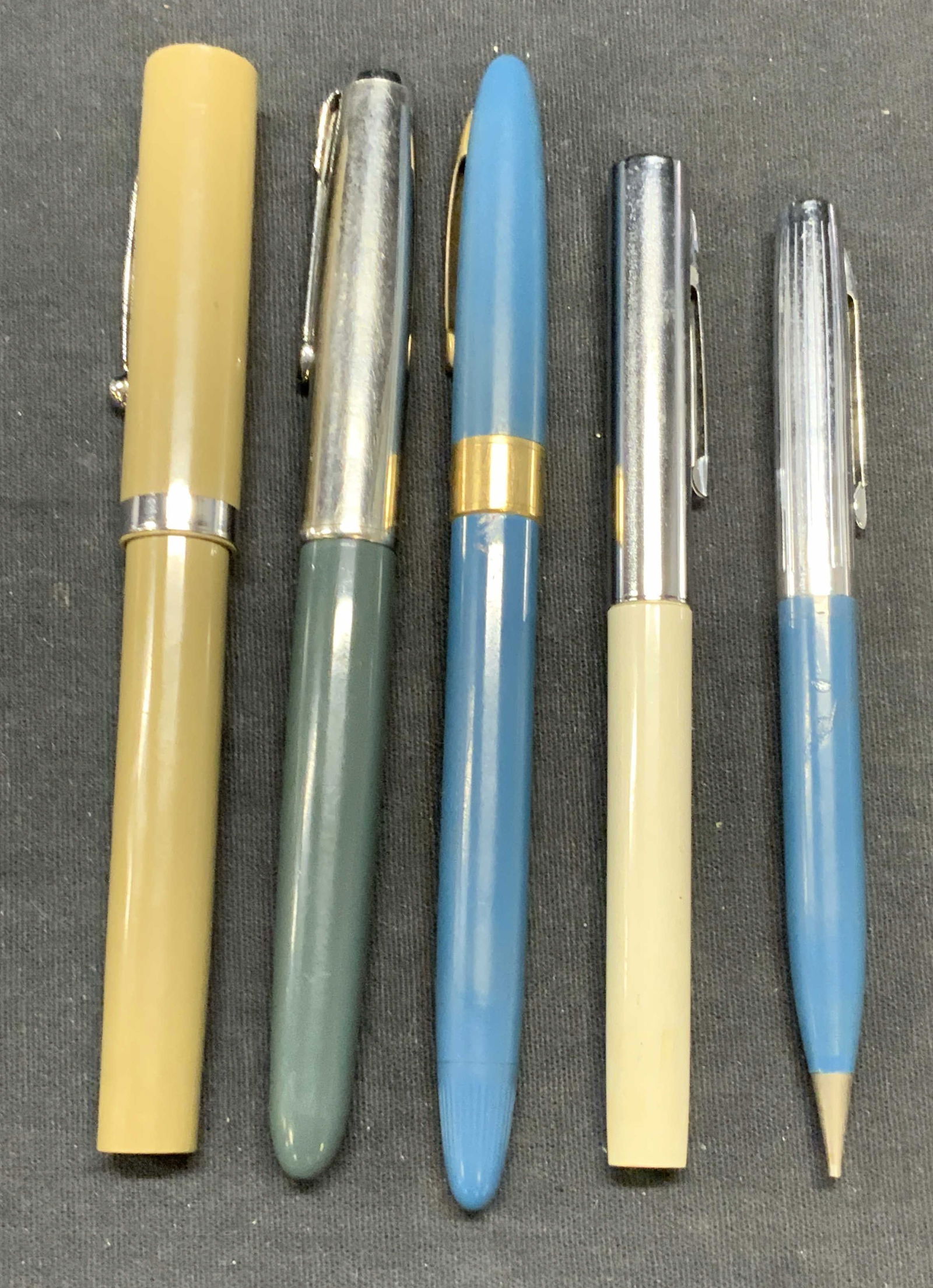 Lot 5 Vintage Schaefer & Parker Pens (1 of 7)