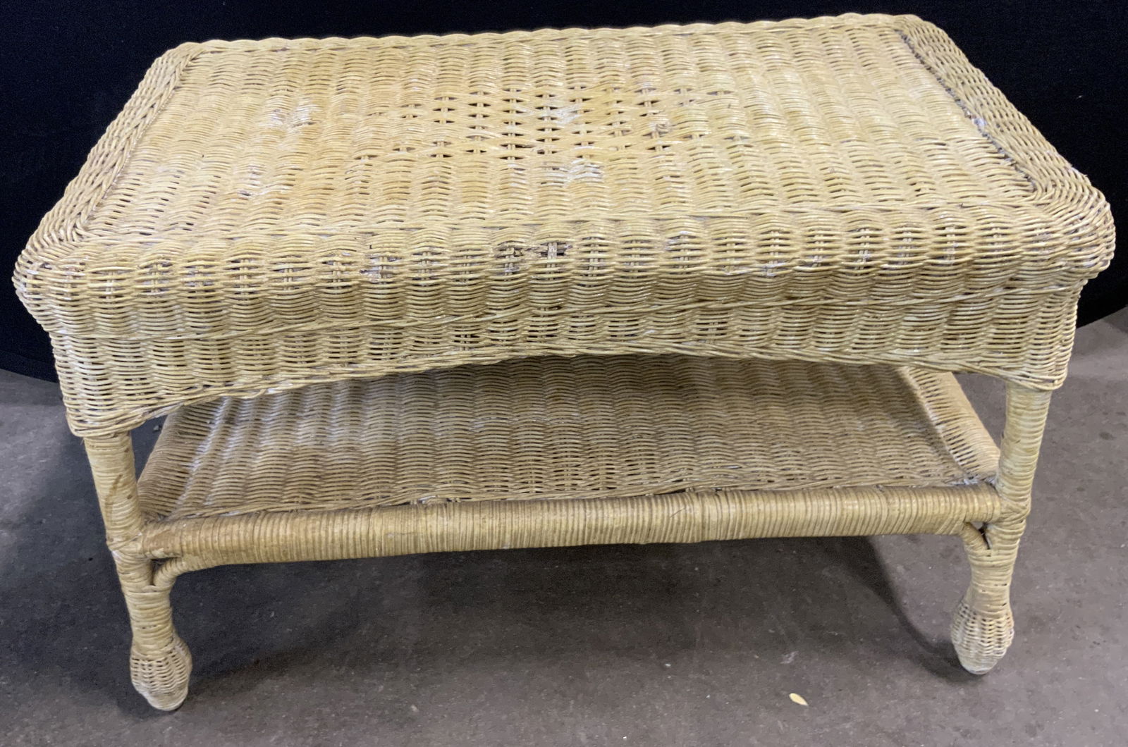 Vintage Woven Wicker Coffee Table / Side Table (1 of 8)
