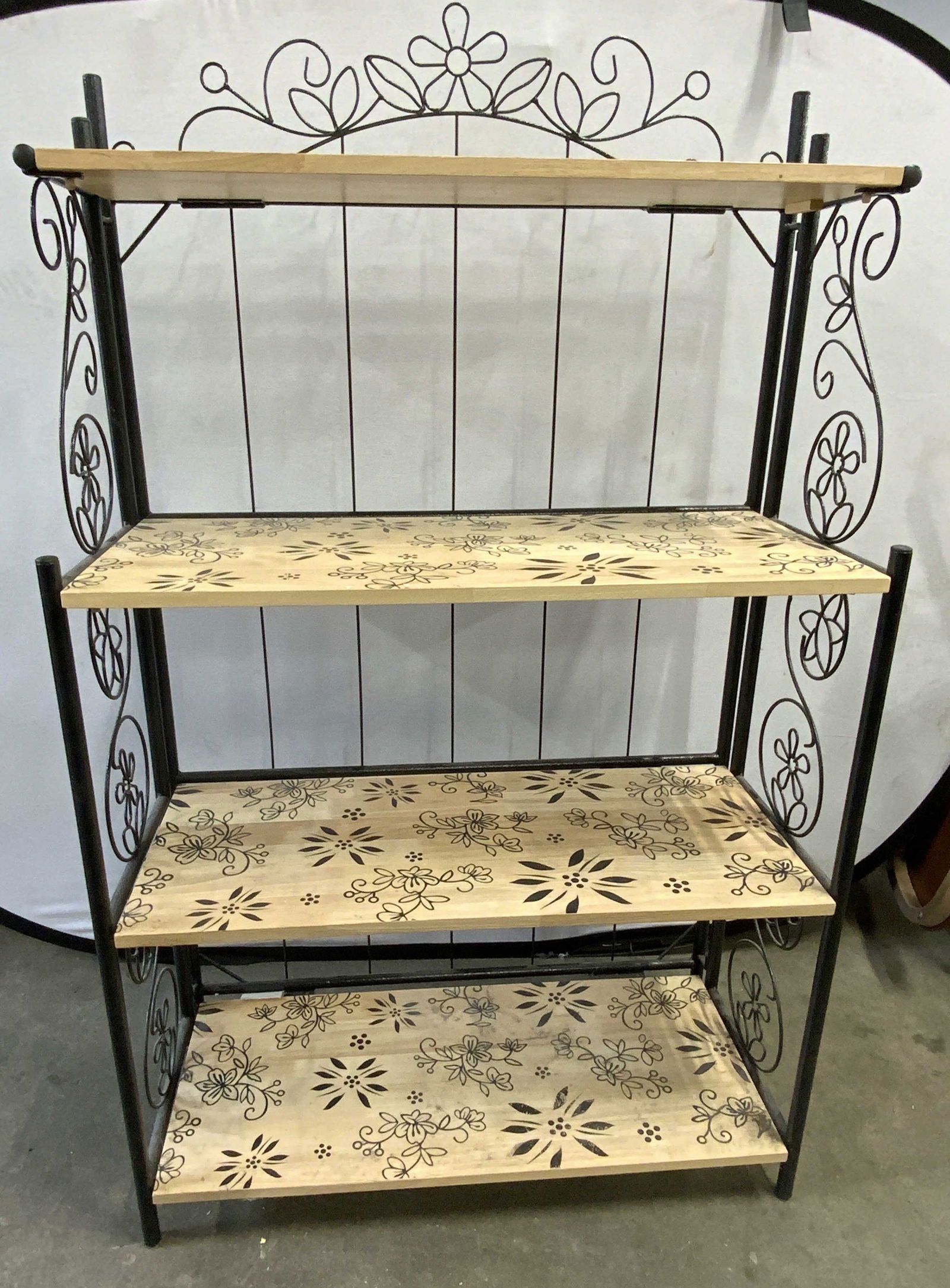 Vtg Floral Metal & Wood Bakers Rack / Curio Shelf (1 of 10)