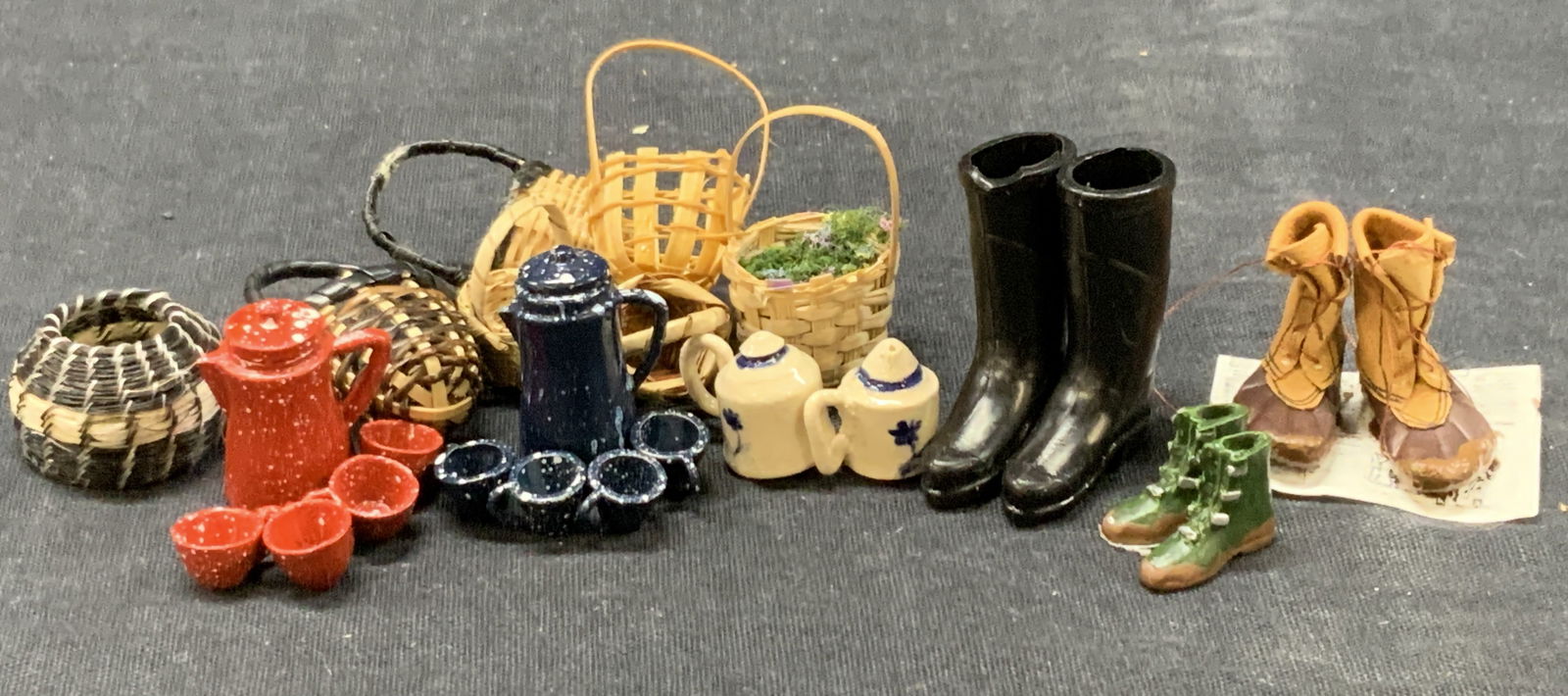 Lot 14 Hand Crafted Doll House Miniatures (1 of 9)