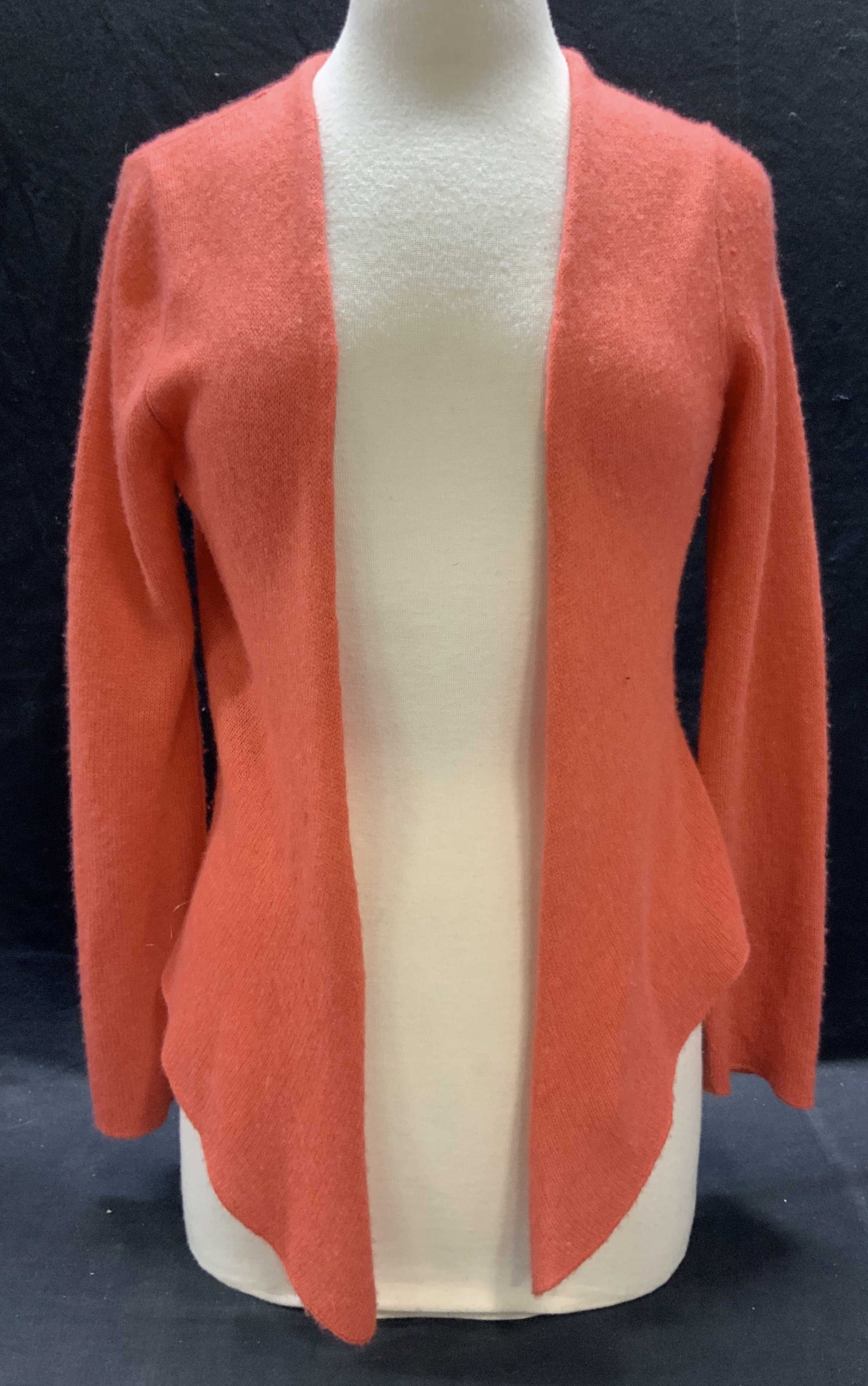 Garnet Hill Coral Pink Cashmere Cardigan: Garnet Hill coral pink open cardigan sweater. 100% cashmere. Size S. Some pilling and small holes observed. Garnet hill, garnet hill cashmere sweater, garnet hill cardigan, ladies designer sweater, la