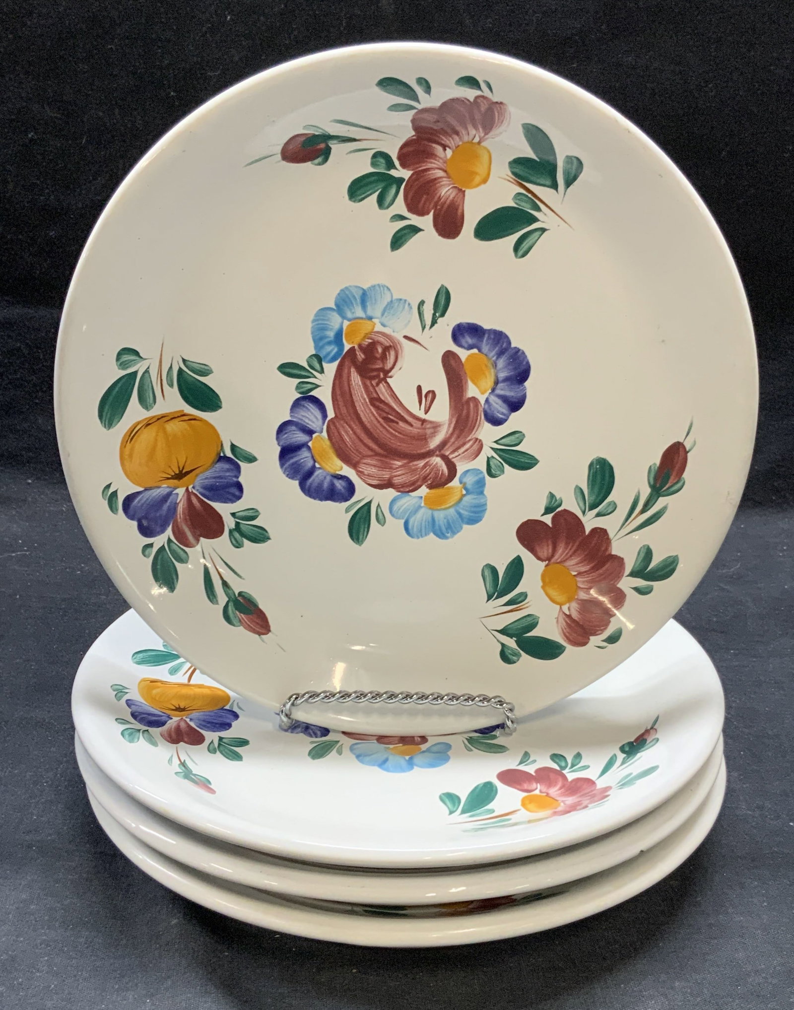 Set4 Williams Sonoma Floral Ceramic Plates Hungary (1 of 6)