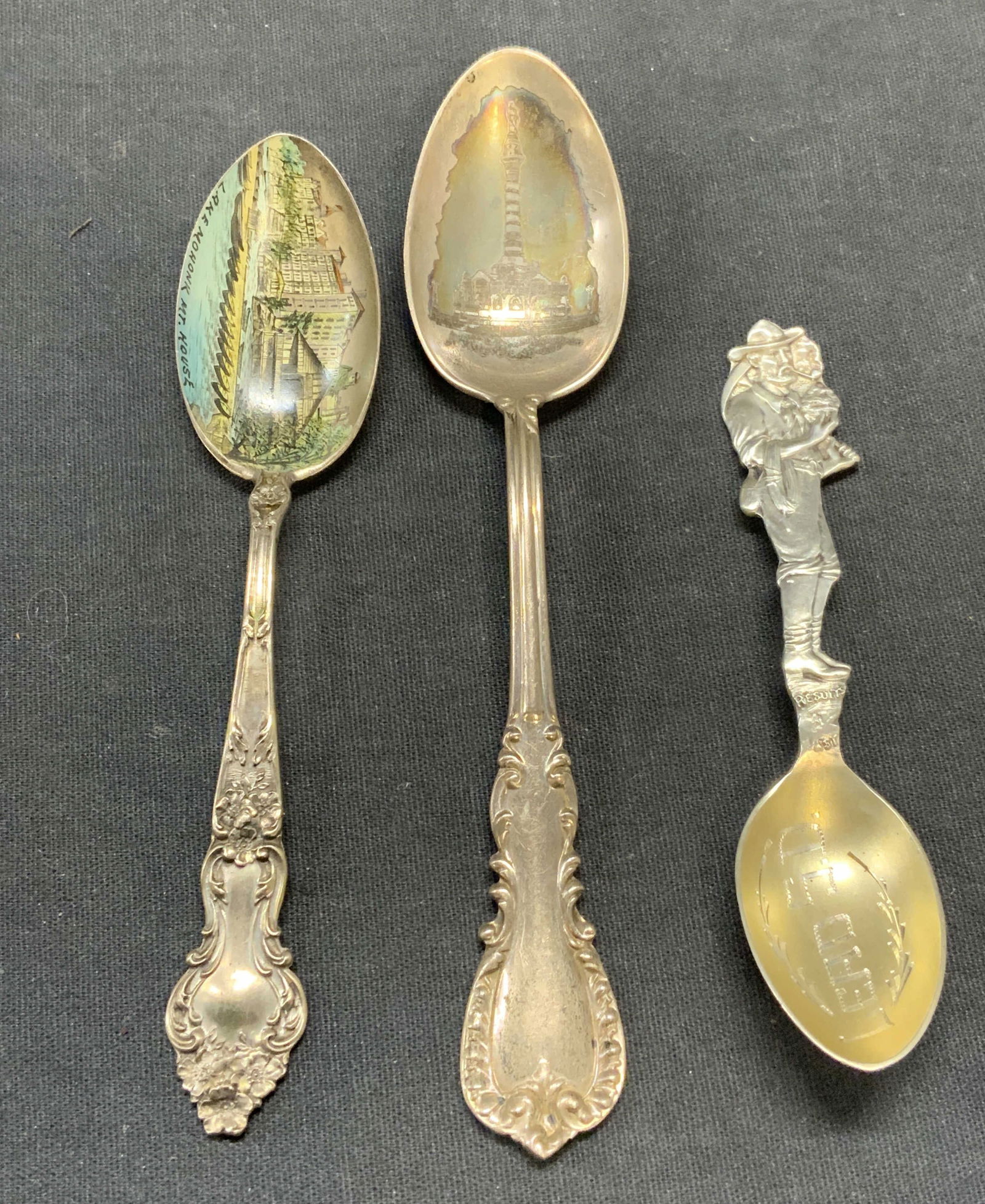 Lot 3 Vintage Sterling Silver Souvenir Spoons (1 of 7)