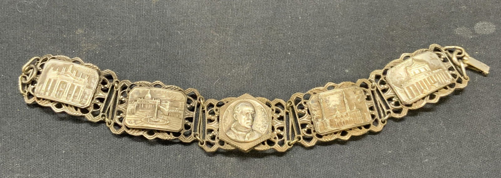 Vintage Pope Pius XII Silver Pl Bracelet (1 of 6)