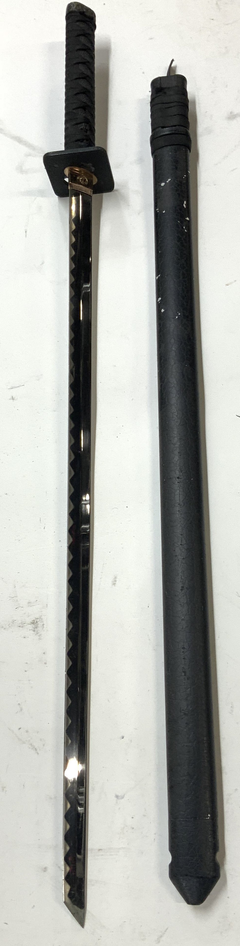 Asian Straight Edged Replica Sword (1 of 11)