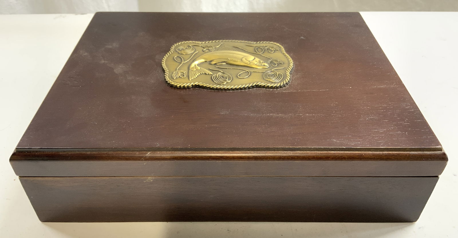 Vintage Wood & Gilt Metal Keepsake Box W Lid (1 of 9)