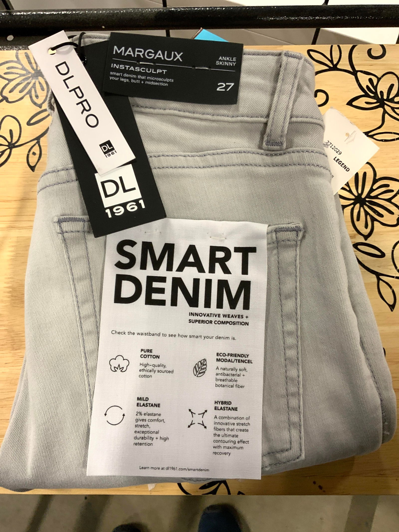 Dilpro Stretch Skinny Jeans, NWT (1 of 6)
