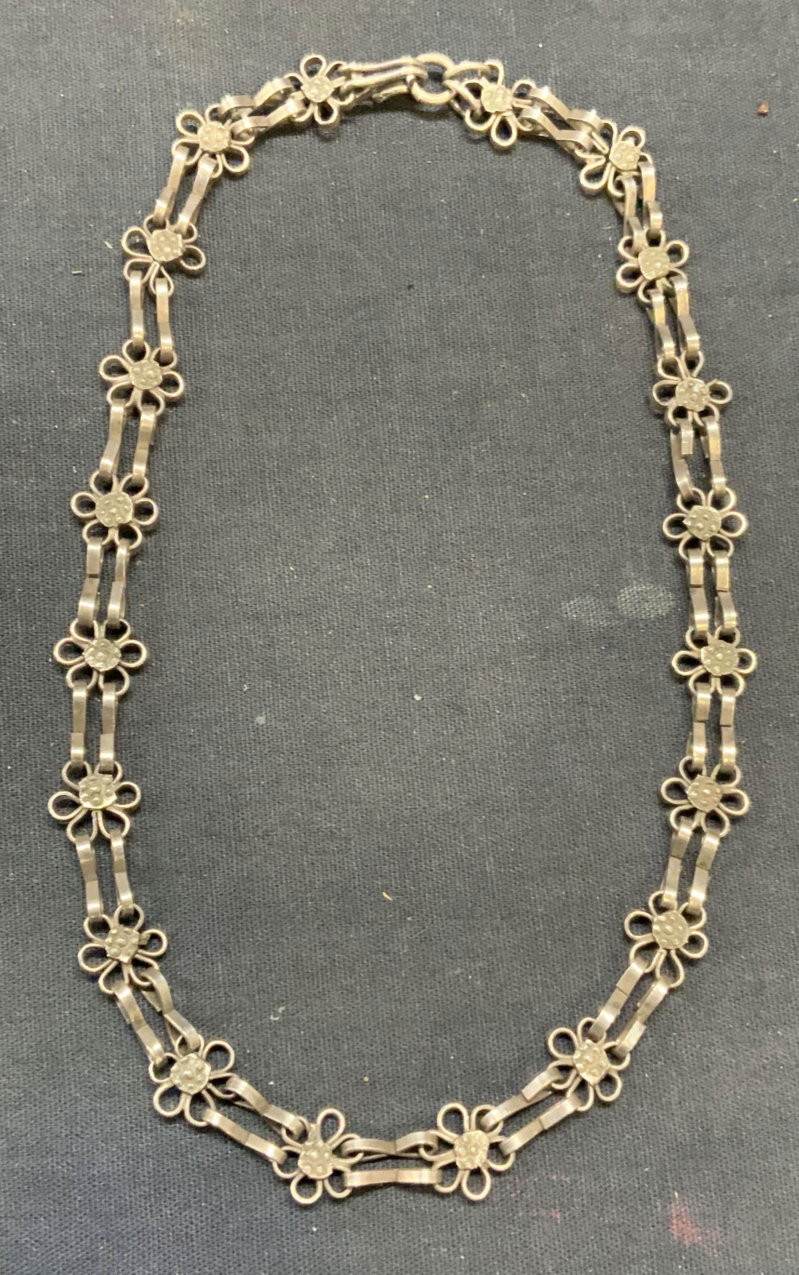 Vintage Sterling Silver Flower Choker Necklace (1 of 6)