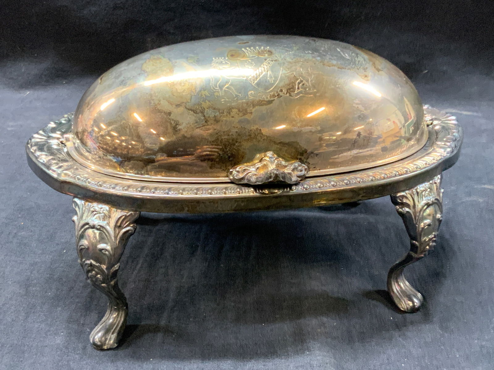 Vtg Silver Plated Scroll Footed Butter Dish (1 of 8)