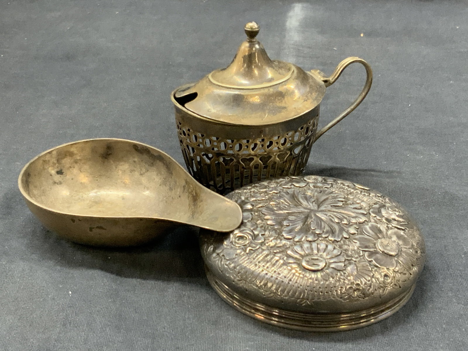 Lot 3 Vtg Sterling Silver & Plated Accessories (1 of 10)