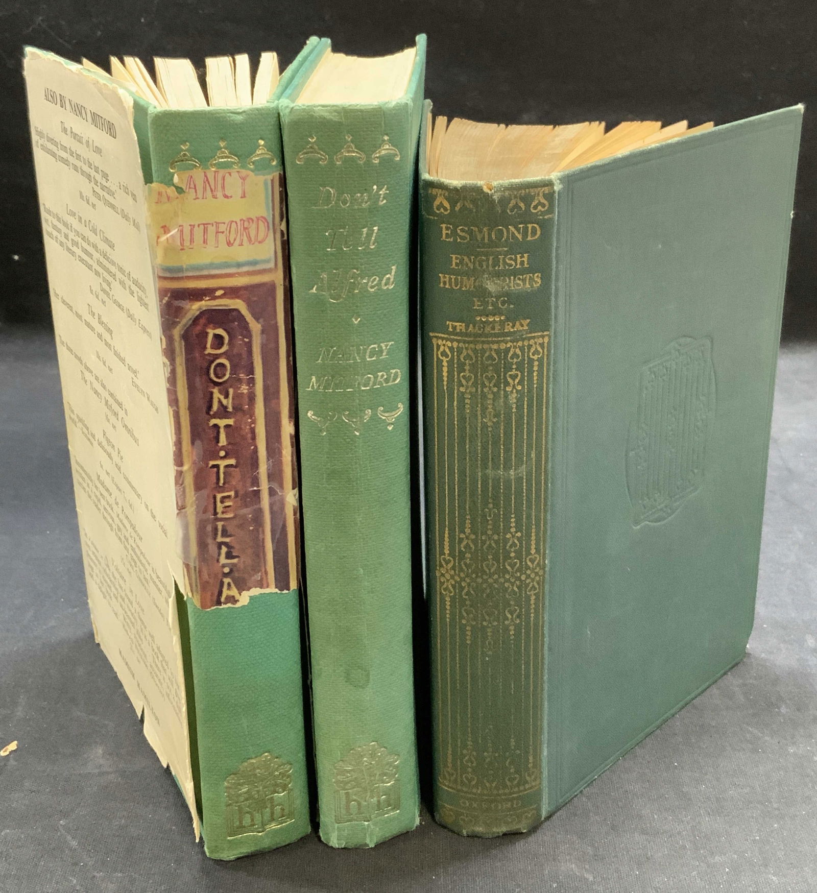 Lot 3 Vintage Books, Thackeray & Mitford 1960 (1 of 14)