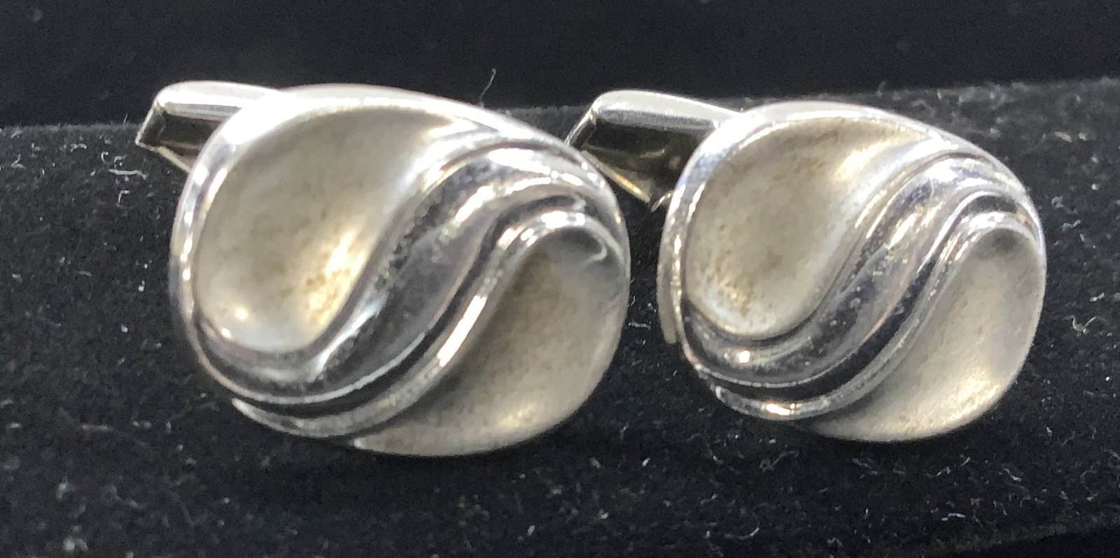 Simmons Sterling Silver Cufflinks (1 of 6)