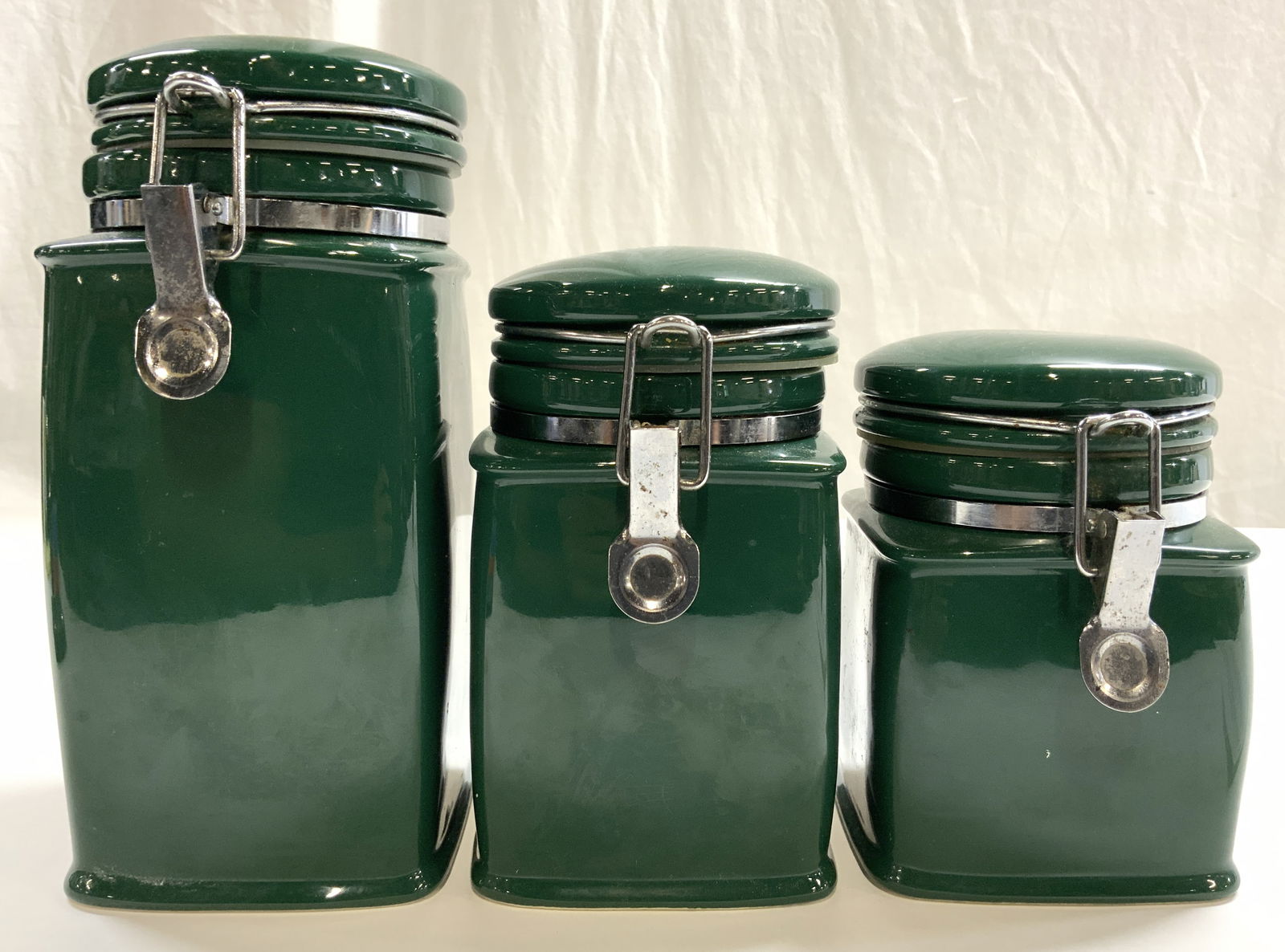 DANSK Set 3 Lidded Porcelain Jars Green (1 of 8)