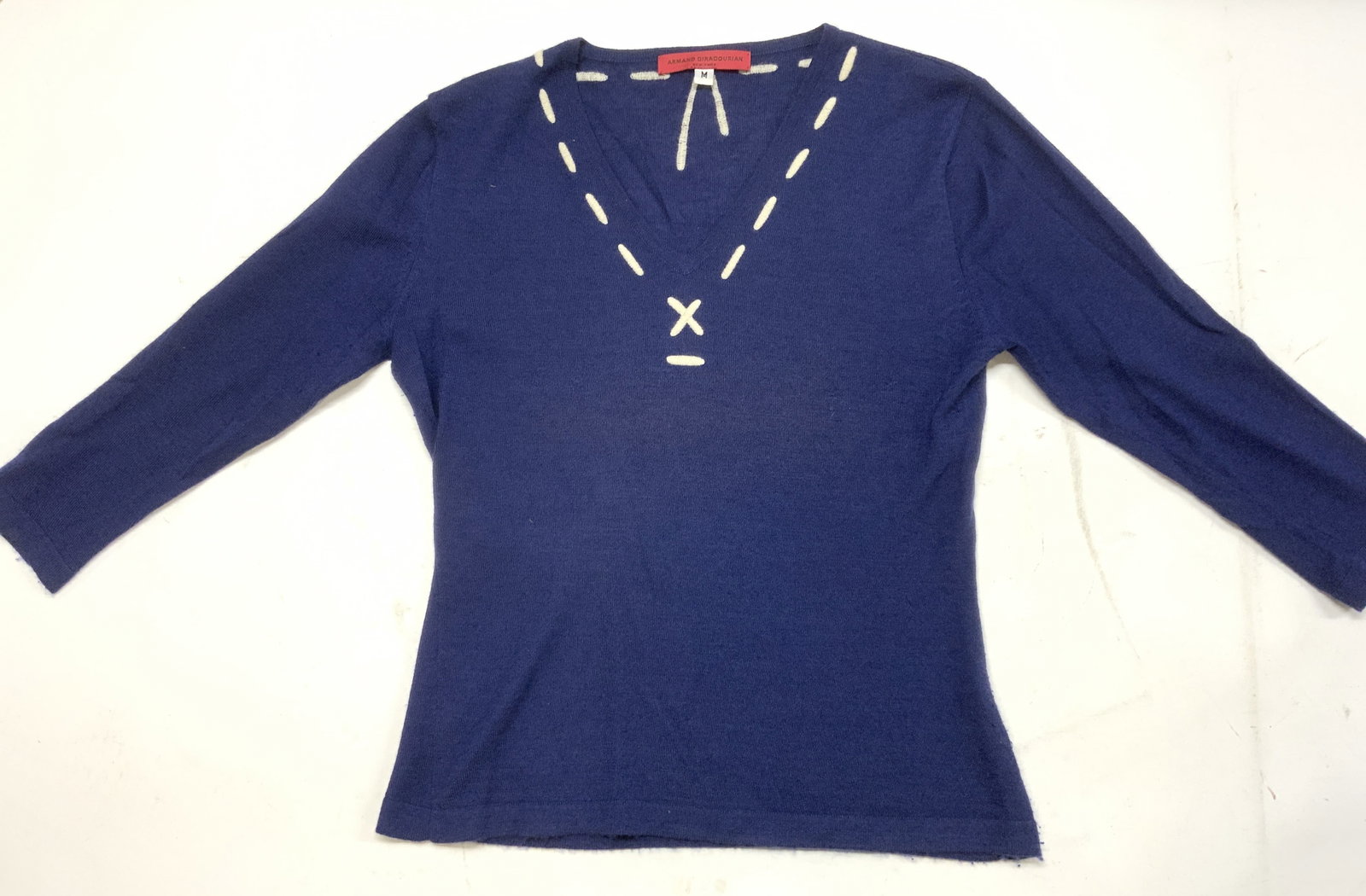 Armand Diradourian Cotton & Cashmere Sweater Nepal: Navy blue lightweight knitwear sweater. 65% cotton,,35% cashmere. Made in Nepal. Size Medium. Light pilling under arms and on side. Form fitting sweater. Vintage wear, estate wear, wearables, casual w