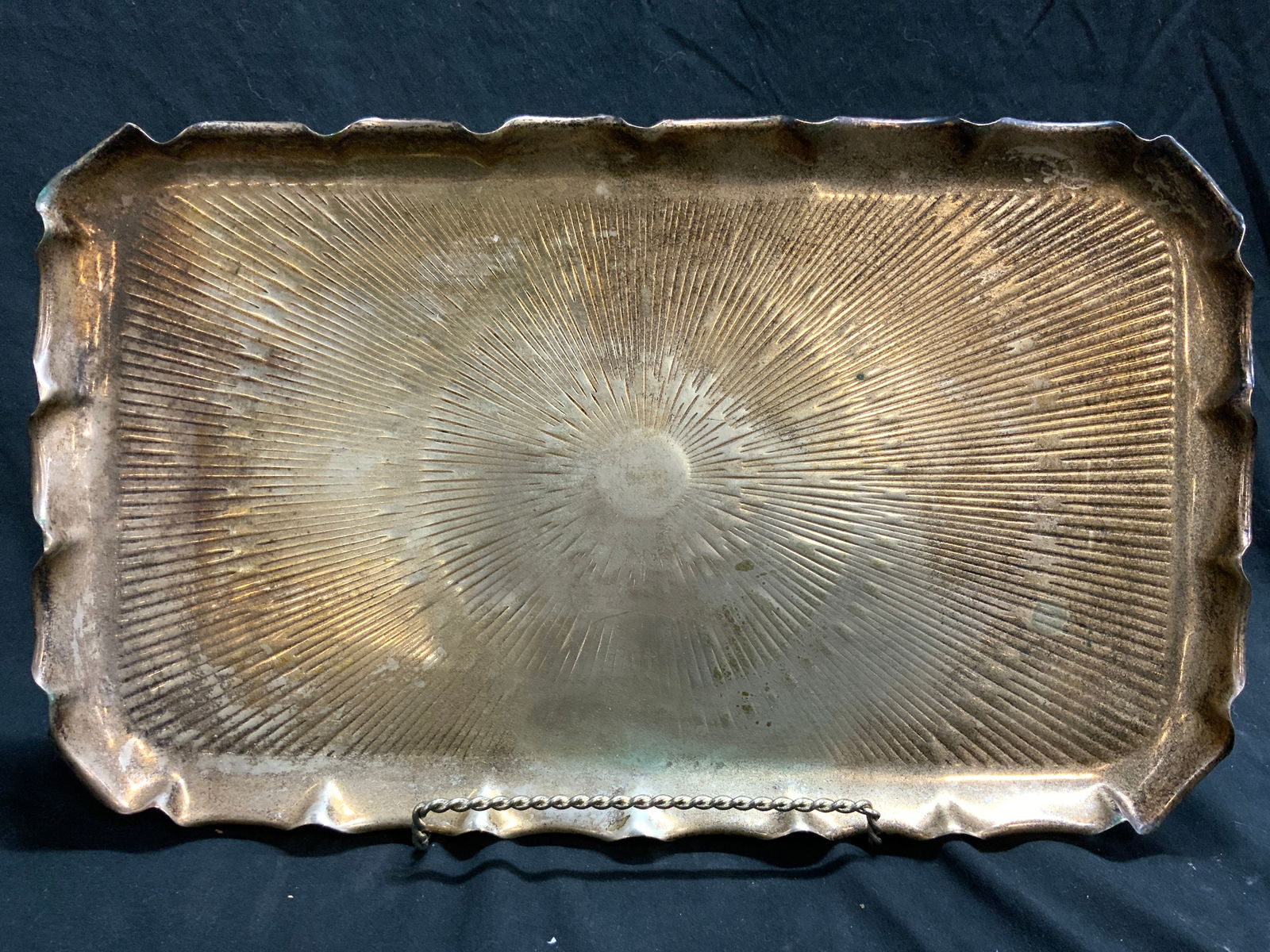 SILVER PLATE Vntg Ruffled Rim Serving Tray (1 of 7)