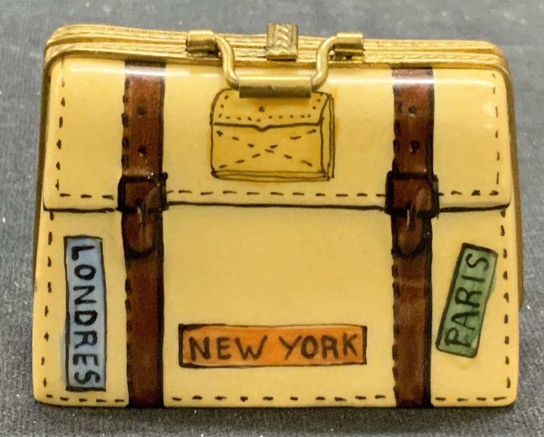 Limoges Porcelain Travel Bag Trinket Box (1 of 6)