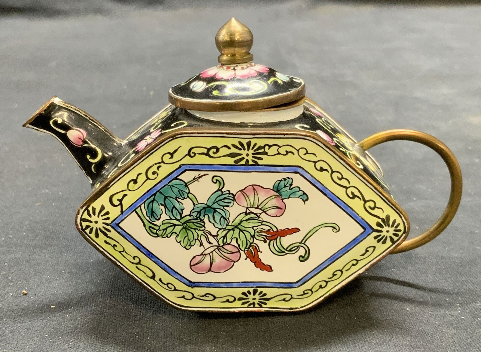 Asian Vintage Enameled Metal Teapot (1 of 6)