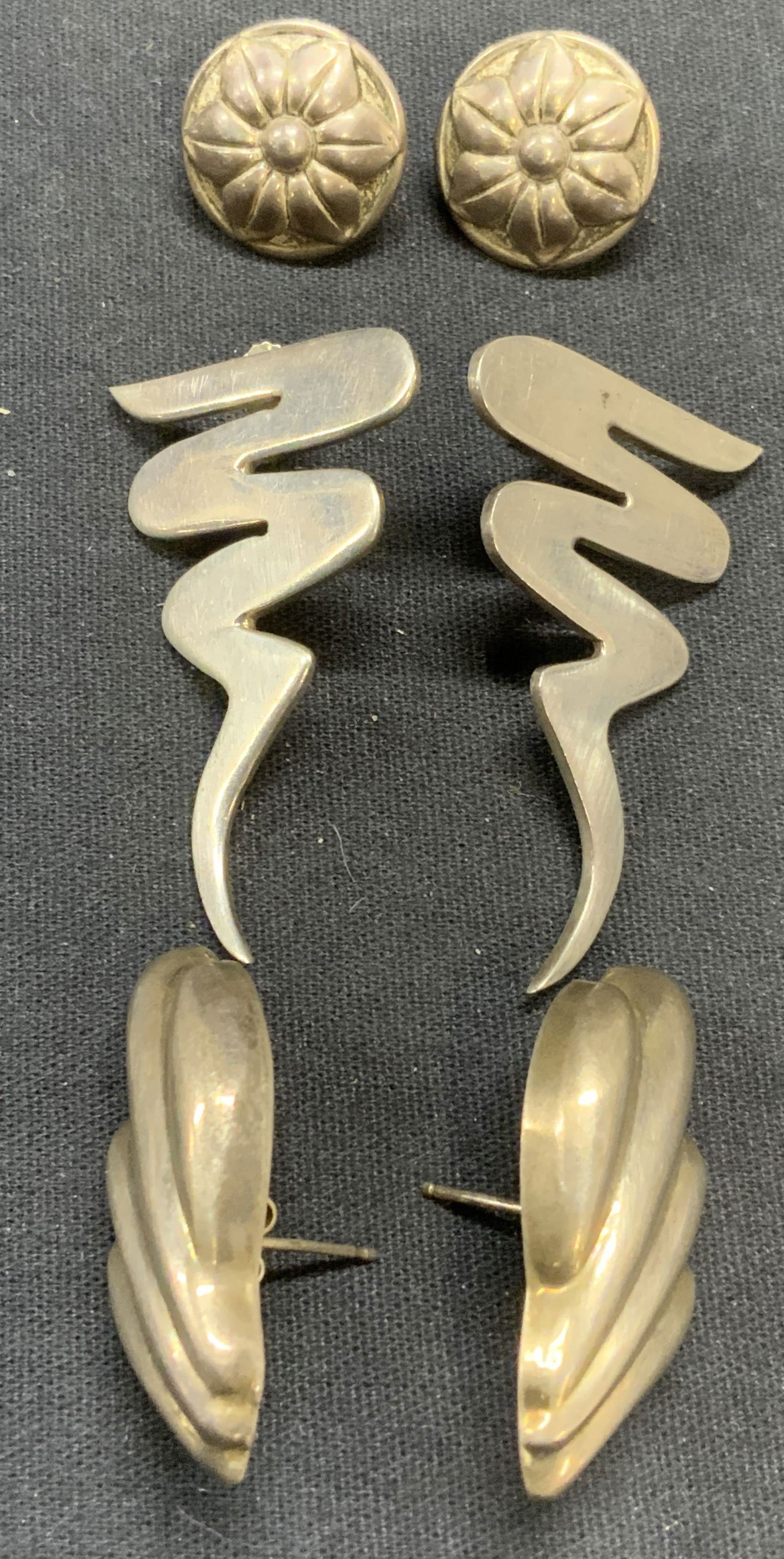 Lot 3 Vintage Sterling Silver Flower Earrings + (1 of 8)