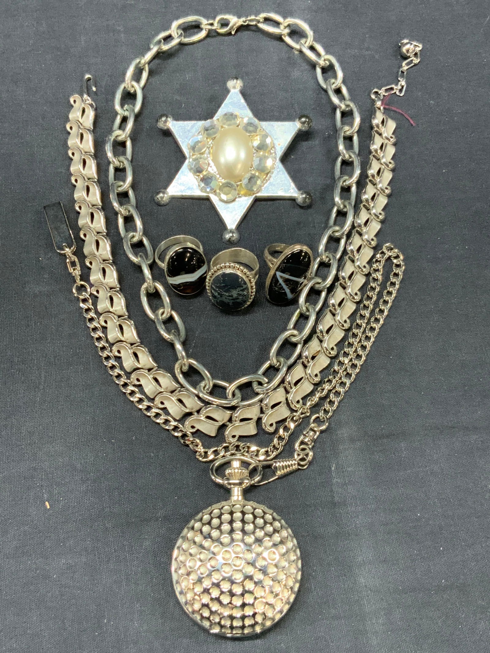 Lot 7 TRIFARI & Majestron Sterling Rings & More (1 of 13)