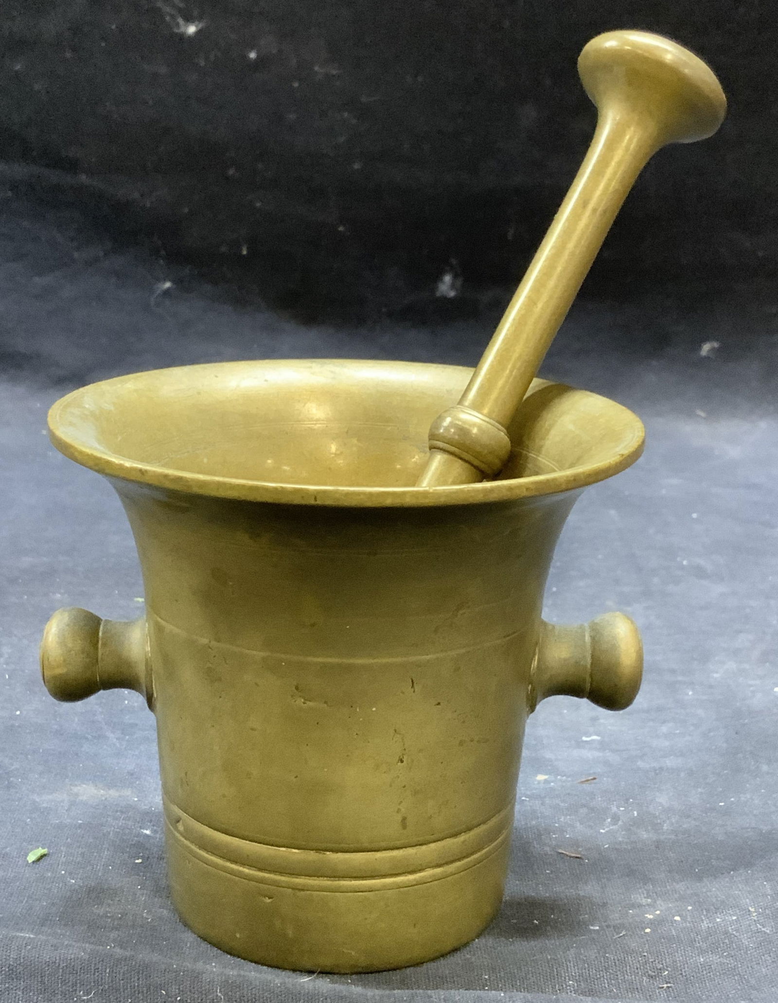 Vintage Brass Mortar & Pestle (1 of 6)